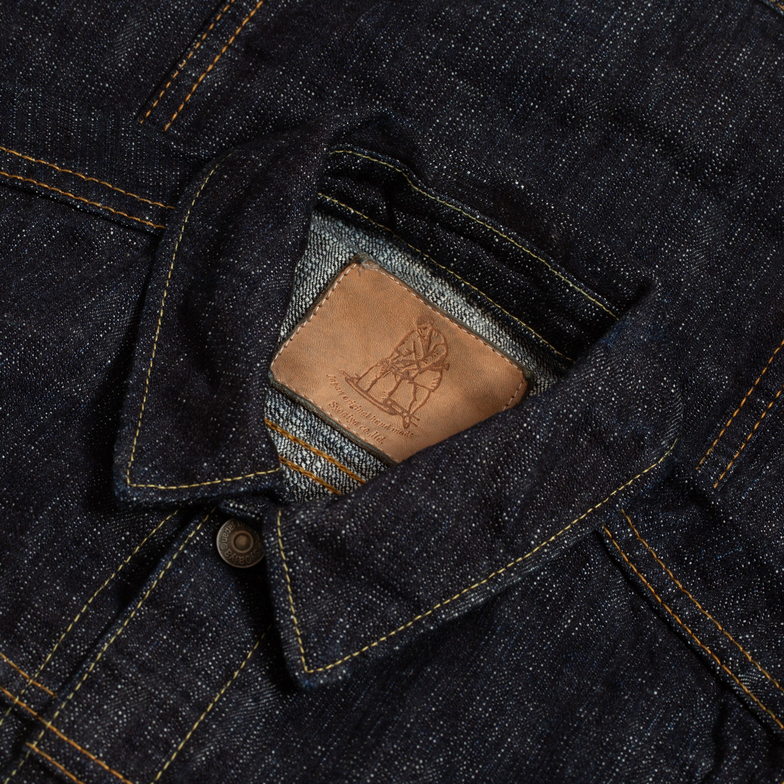 image flâneurs veste Pure Blue type II fw24-col patch en cuir
