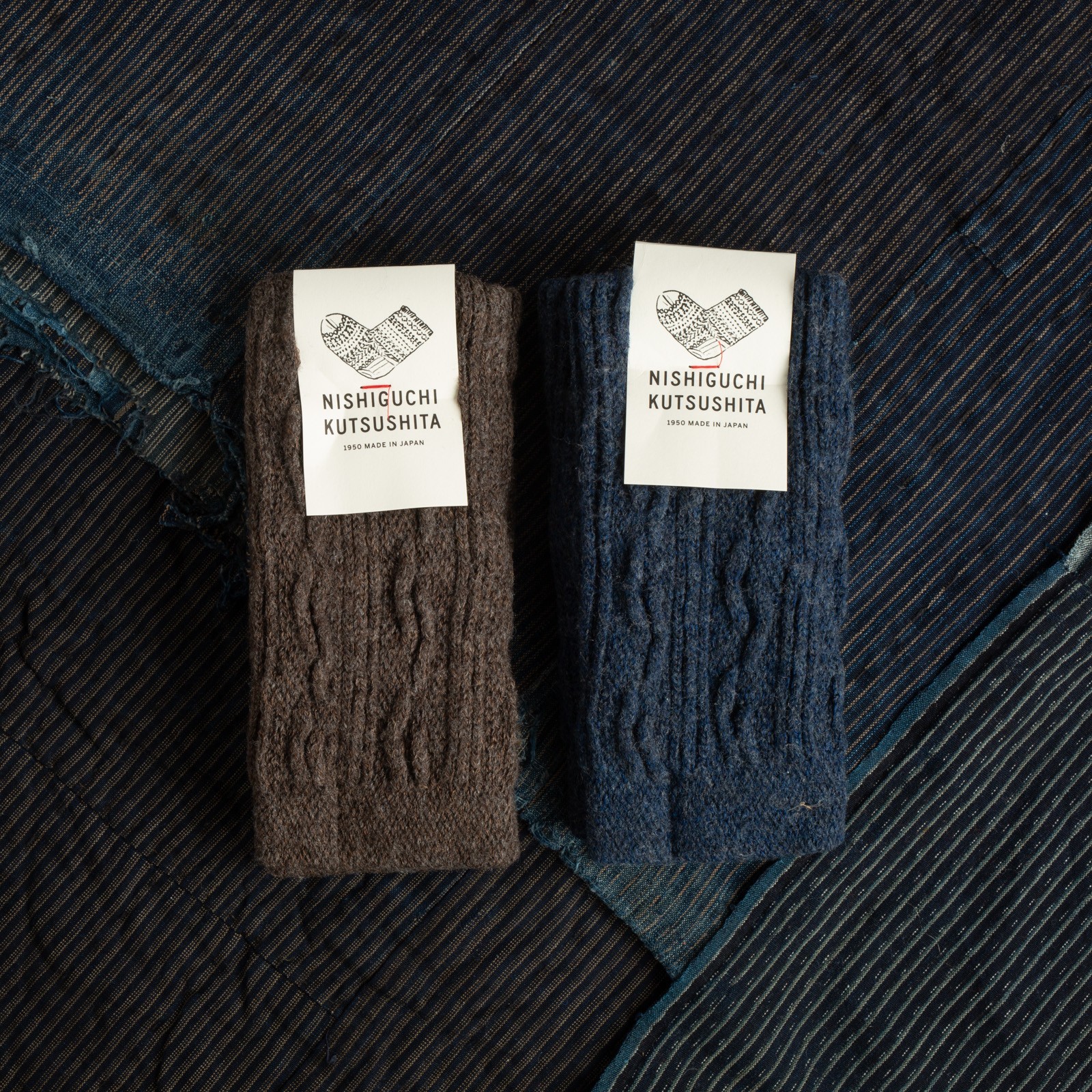 image flâneurs-NISHIGUCHI-KUTSUSHITA-Wool-Hand-Warmers