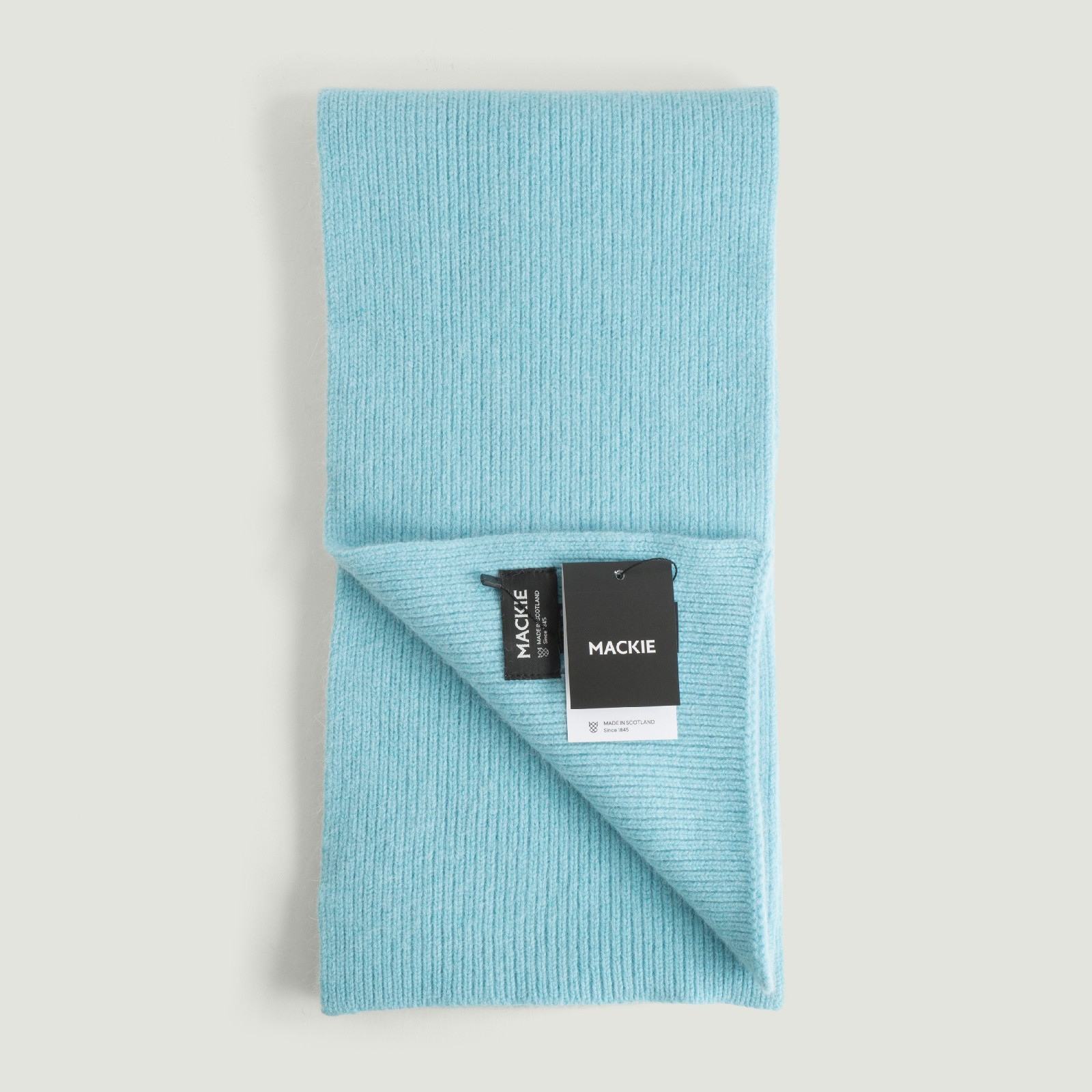 vignette-flâneurs-scarf-MACKIE-Barra-Scarf-Mississippi