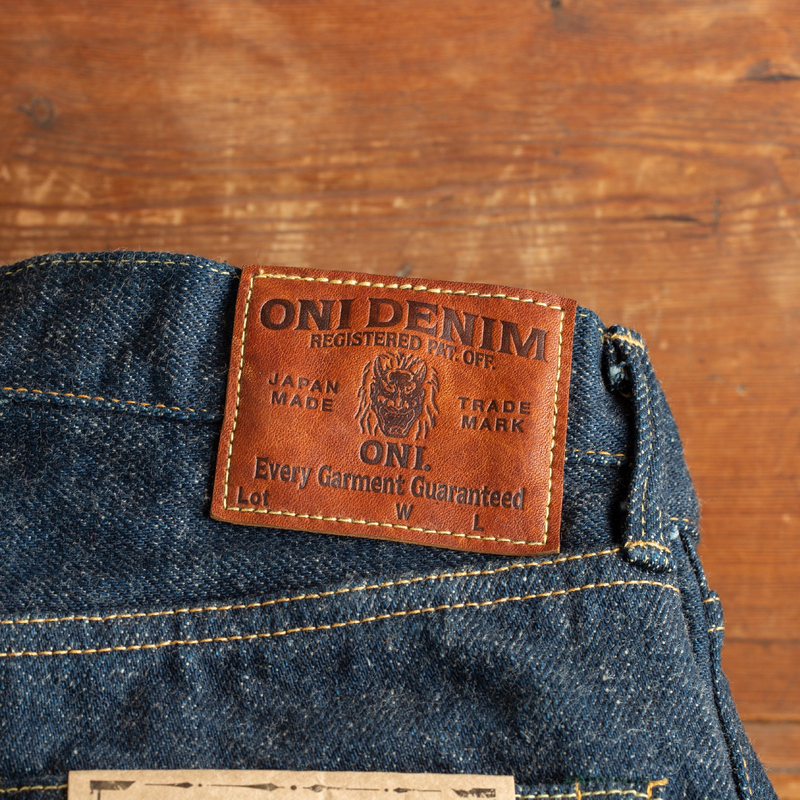 622ZR-ECRU 20oz Secret Denim Ecru Weft Relaxed Tapered