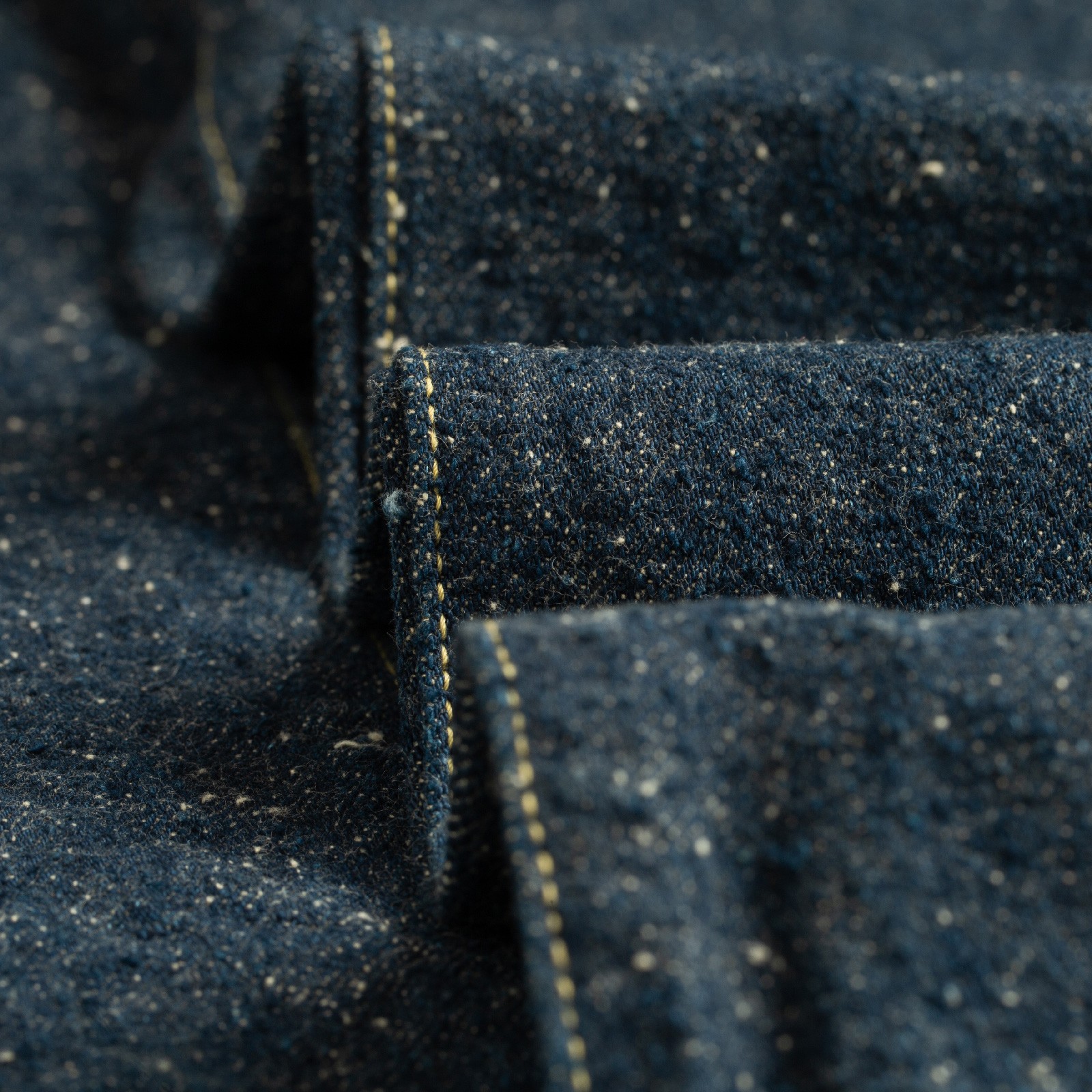 detail-jeans-1-flâneurs-ONI-DENIM-Kabuki-Crushed-Concrete-Denim