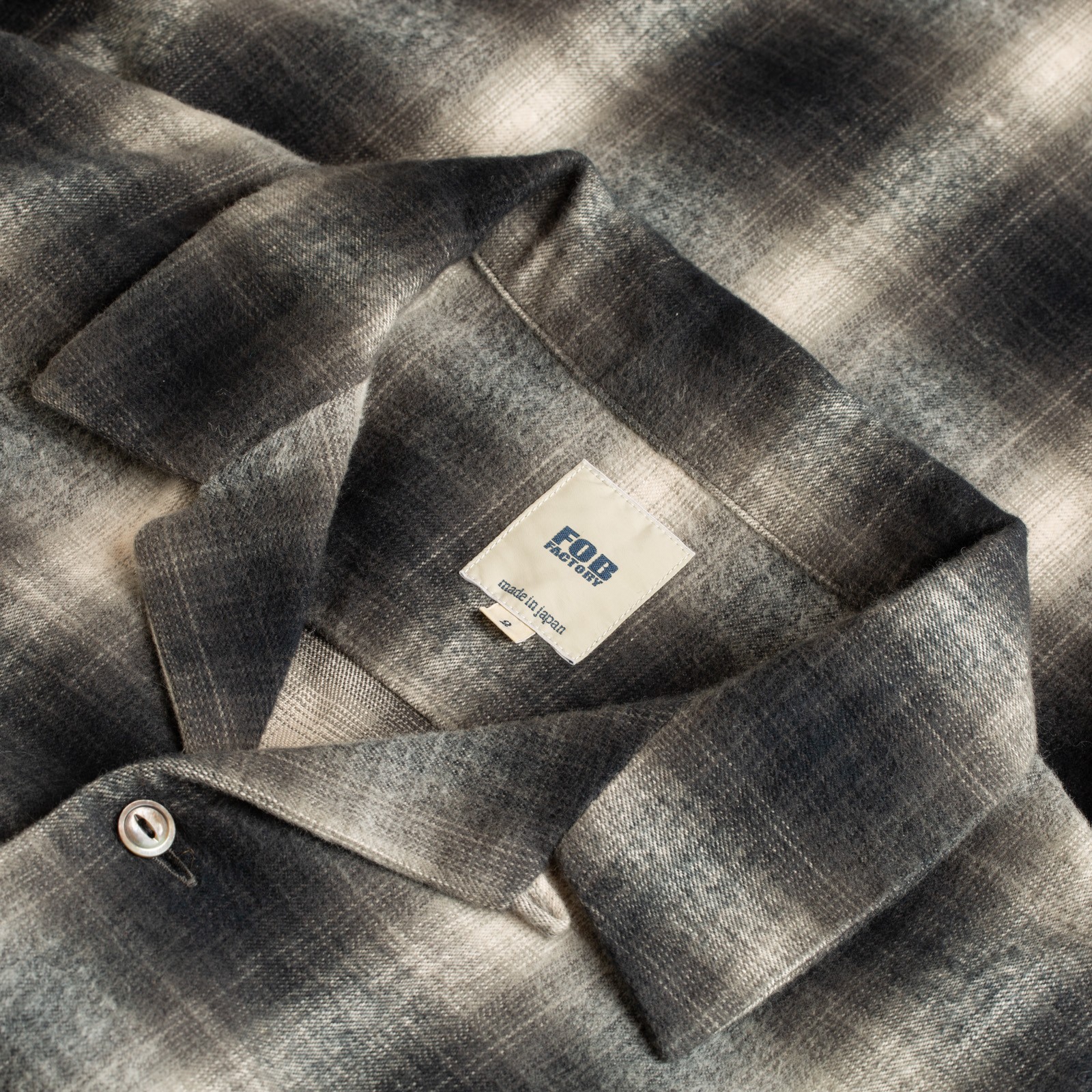 FOB FACTORY F3505 Nel Open Collar Shirt Black - Detail