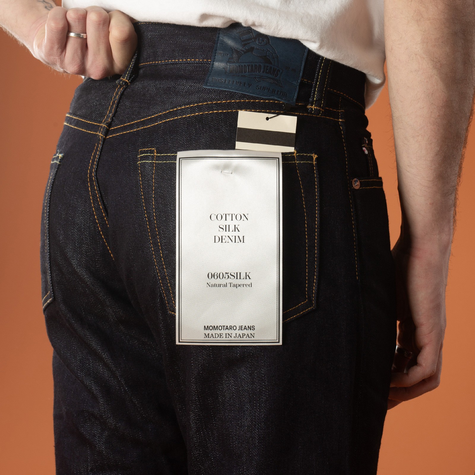 image-flâneurs-coin-pocket-detail-Momotaro-0605-SILK-Zimbabwe-Cotton-×-Silk-Denim-Natural-Tapered