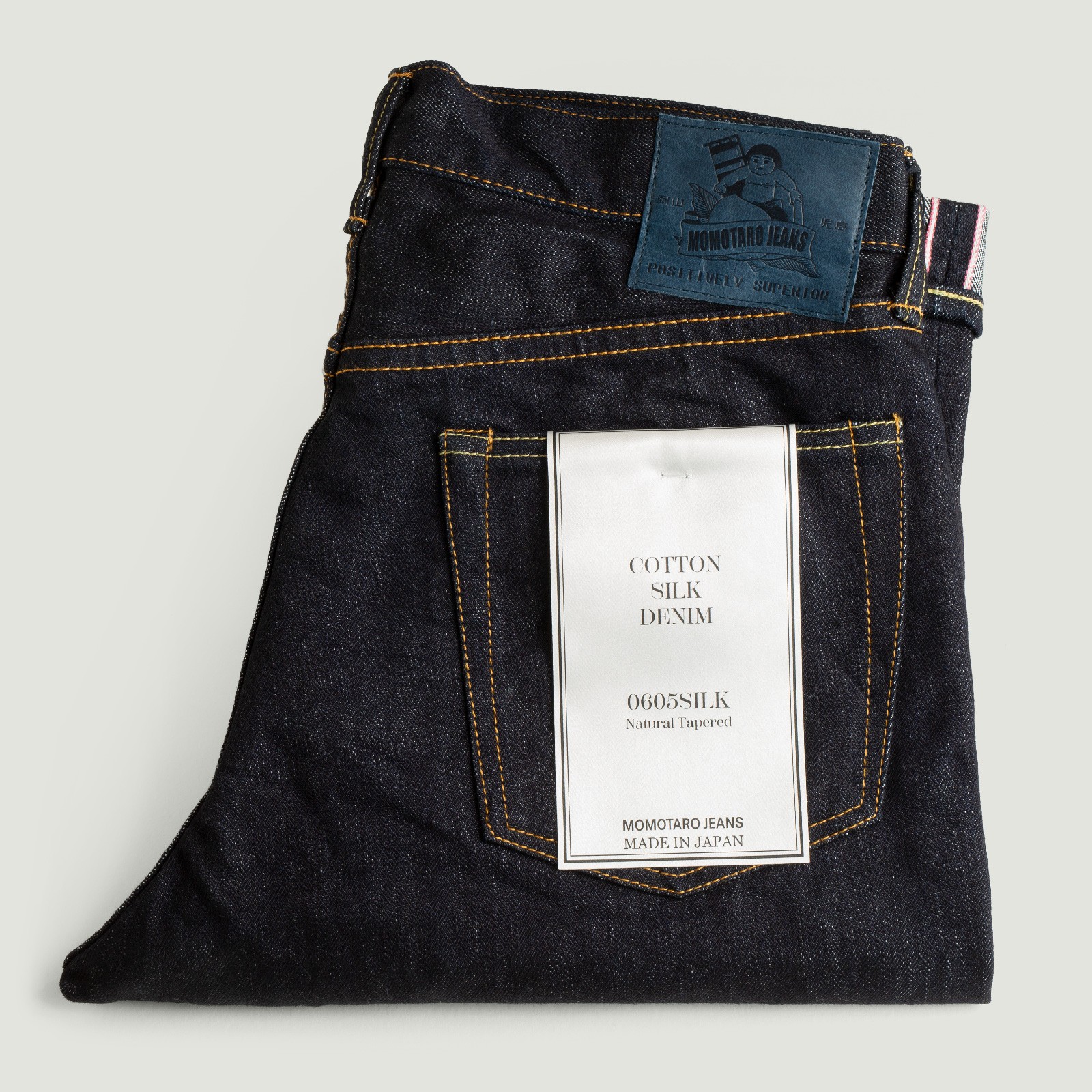 vignette-flâneurs-Momotaro-0605-SILK-Zimbabwe-Cotton-×-Silk-Denim-Natural-Tapered