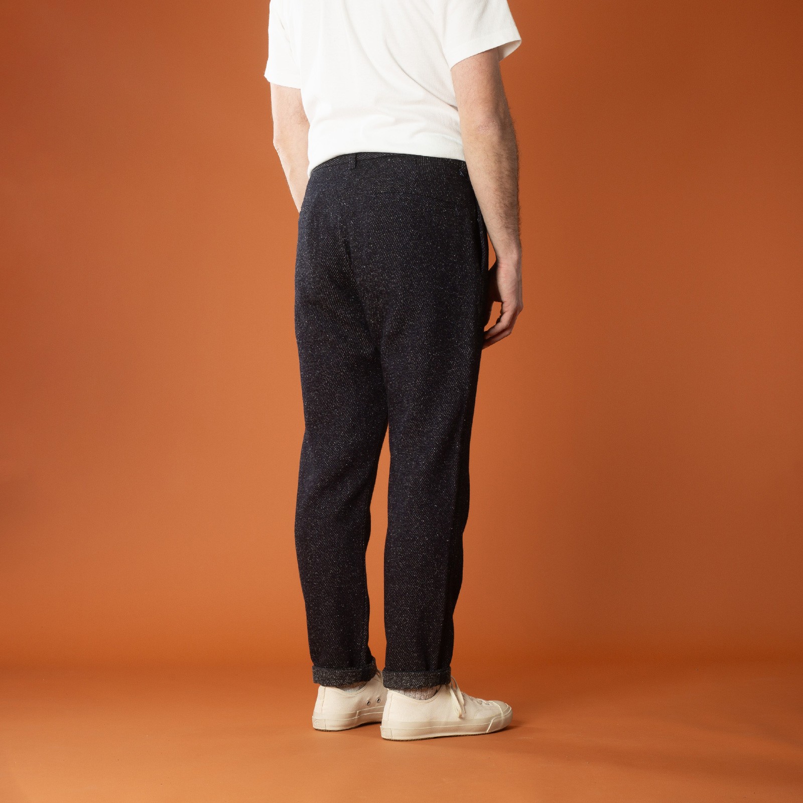 back-flâneurs-JAPAN-BLUE-JEANS-Tweed-Denim-Easy-Tapered-Pants