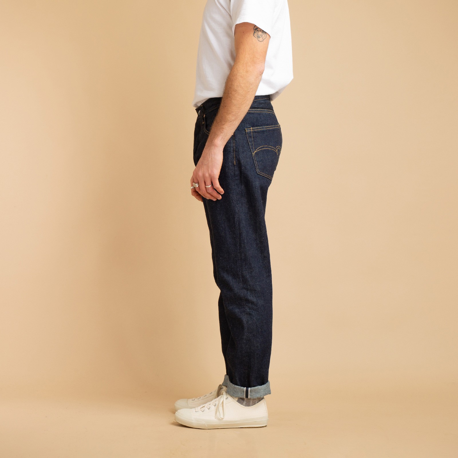 side-Studio-d'Artisant-D1826-Ivy-Relaxed-Tapered-13oz-Selvedge-Denim