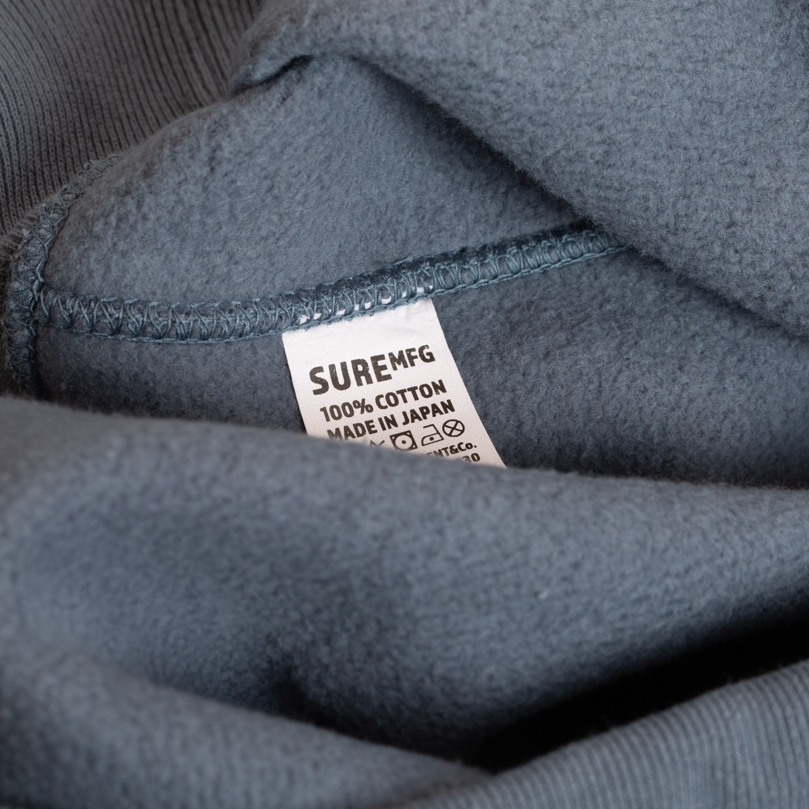 image intérieur brossé flâneurs XX DEVELOPMENT  SURE MFG Awesome Crewneck Sweatshirt riviera blue