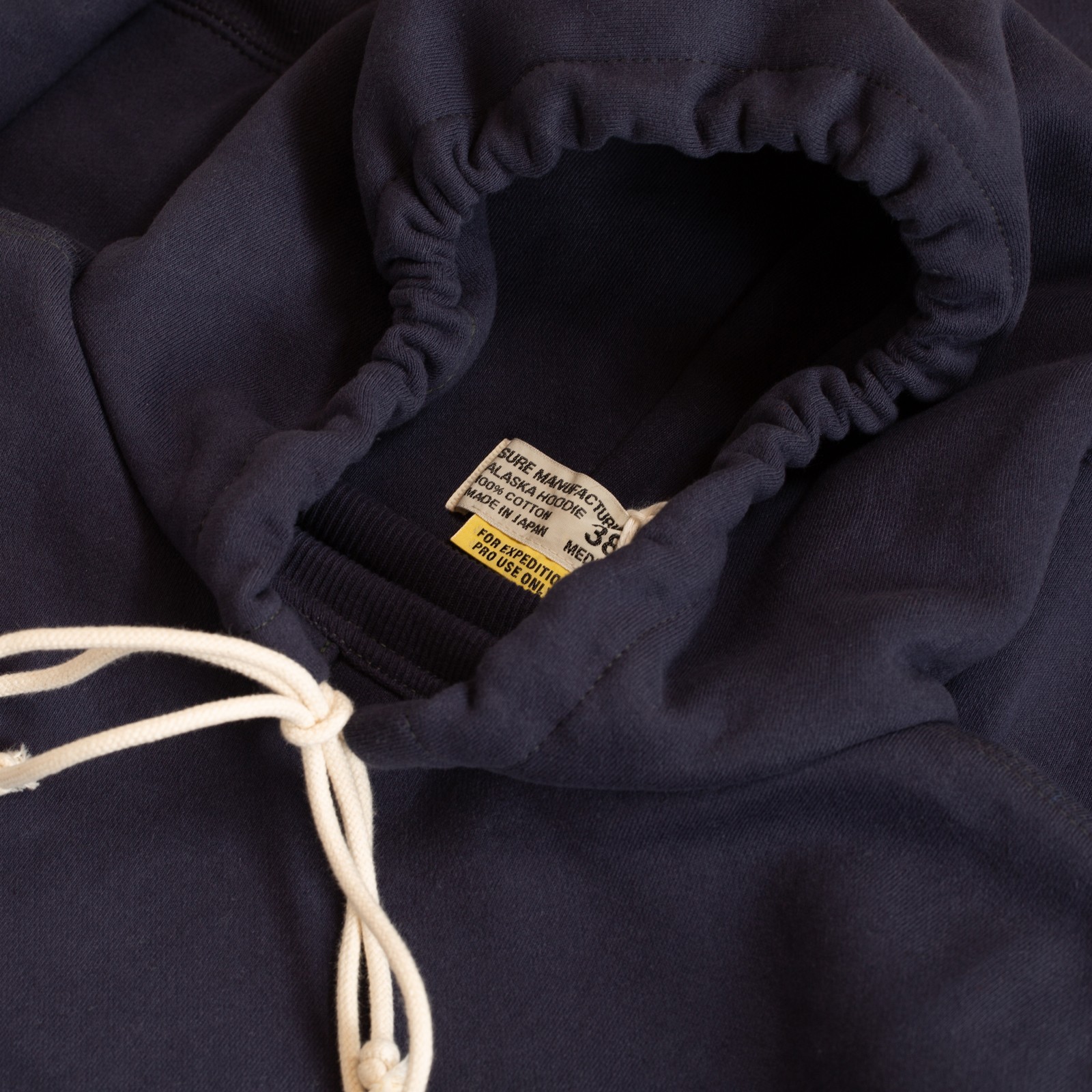 image-capuche-flâneurs-XX-development-sure-mfg-alaska-hoodie-nasvy