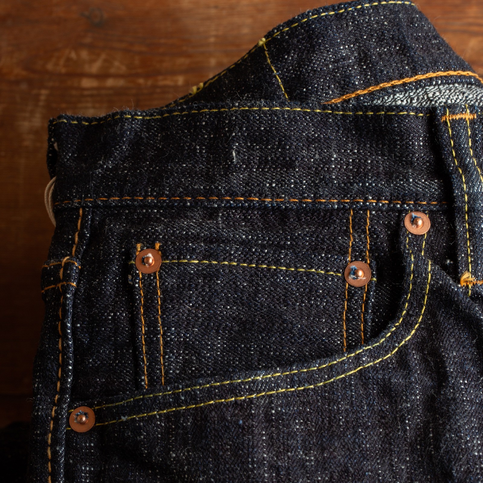 Image: Strollers - Pure Blue Japan - Detail of the Coin Pocket
