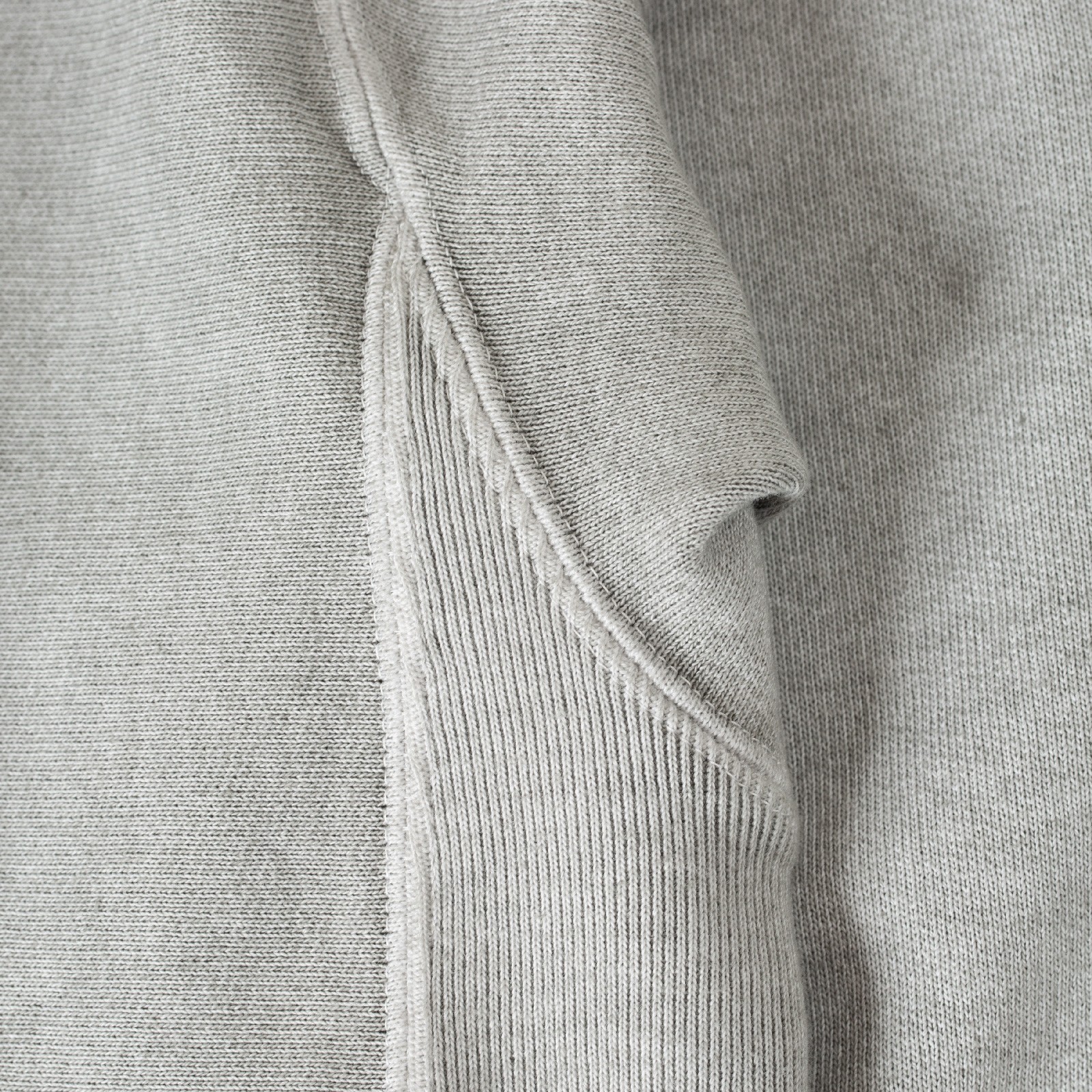 détail-flâneurs-GOOD-ON--Heavy-Pullover-Hood-Sweat-P-Ash