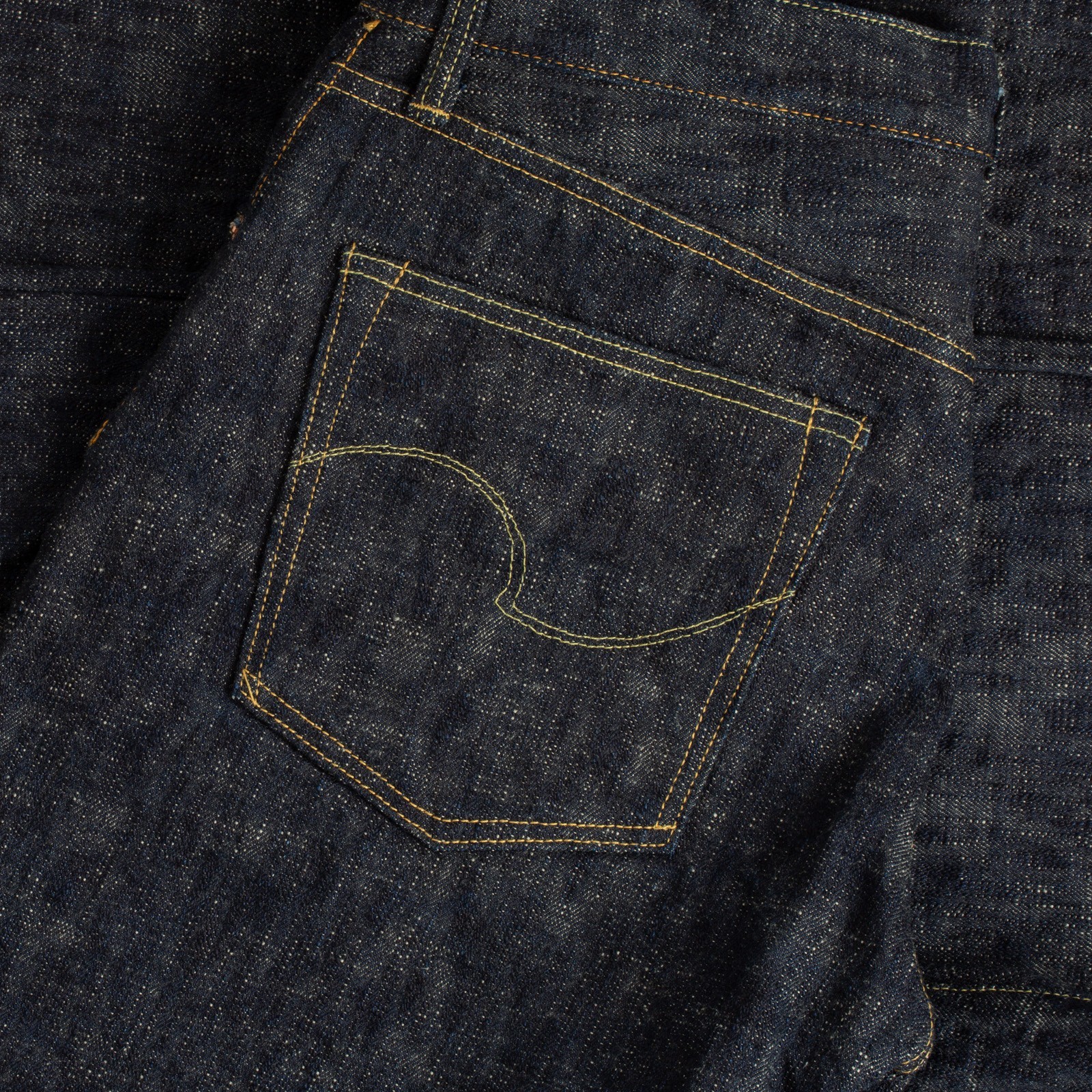 Back pocket flâneurs - ONI DENIM - 17oz Kasuri - 902 - High Rise - Relax Tapered (4)