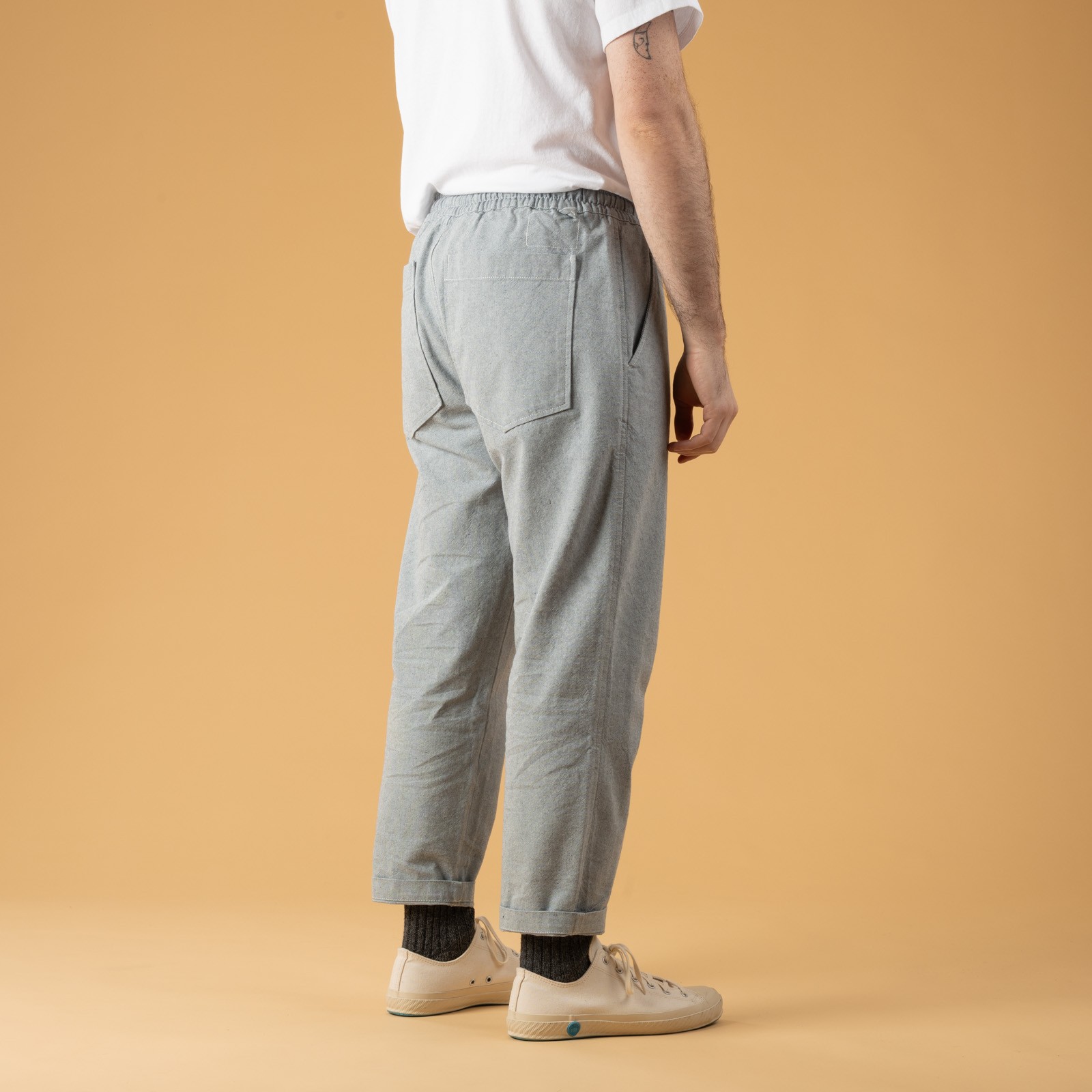 Image flâneurs Universal Works SS25-Hi Water Trouser Reworked Indigo back