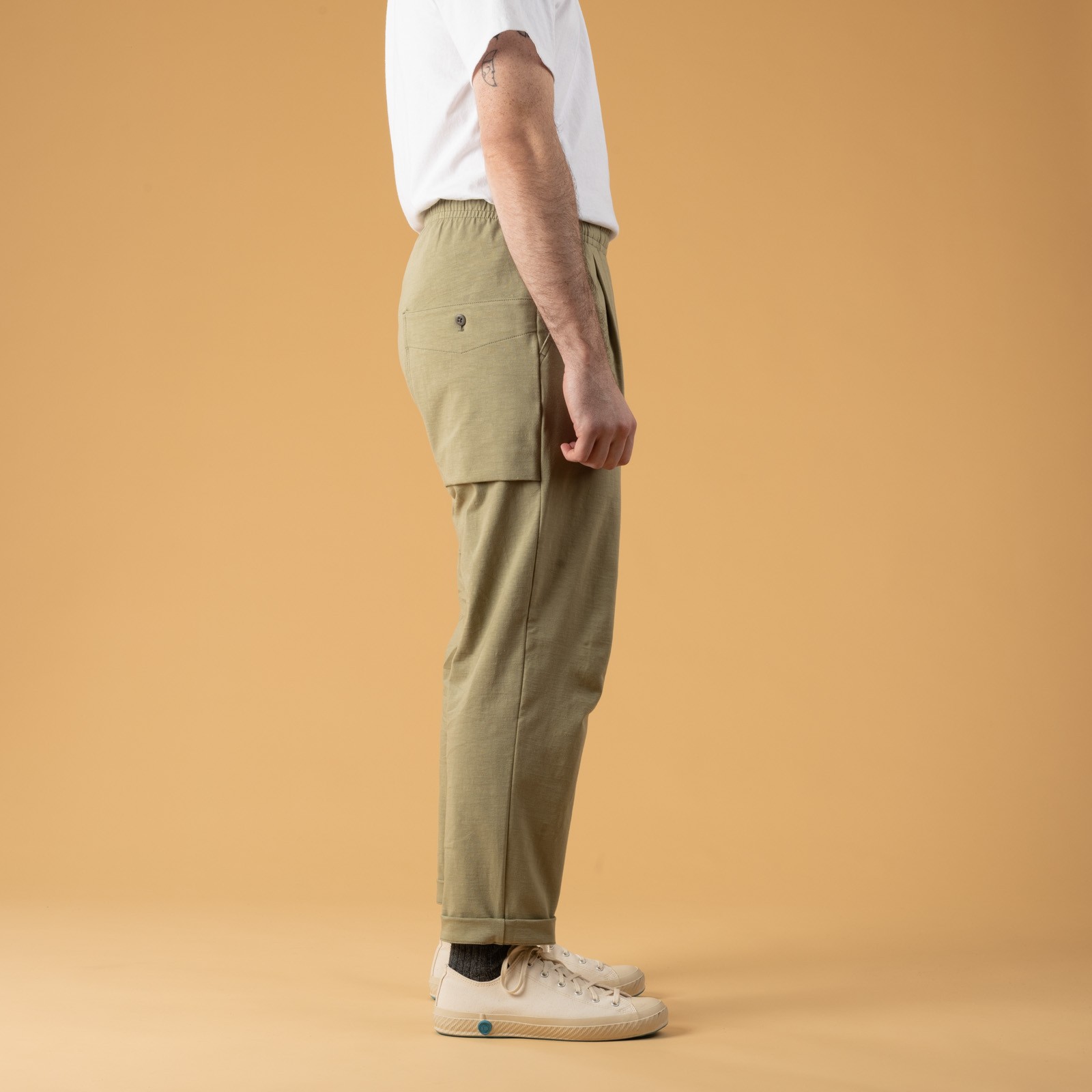 Image flâneurs Jackman SS25-Stretch Umps Pants Sage Green side