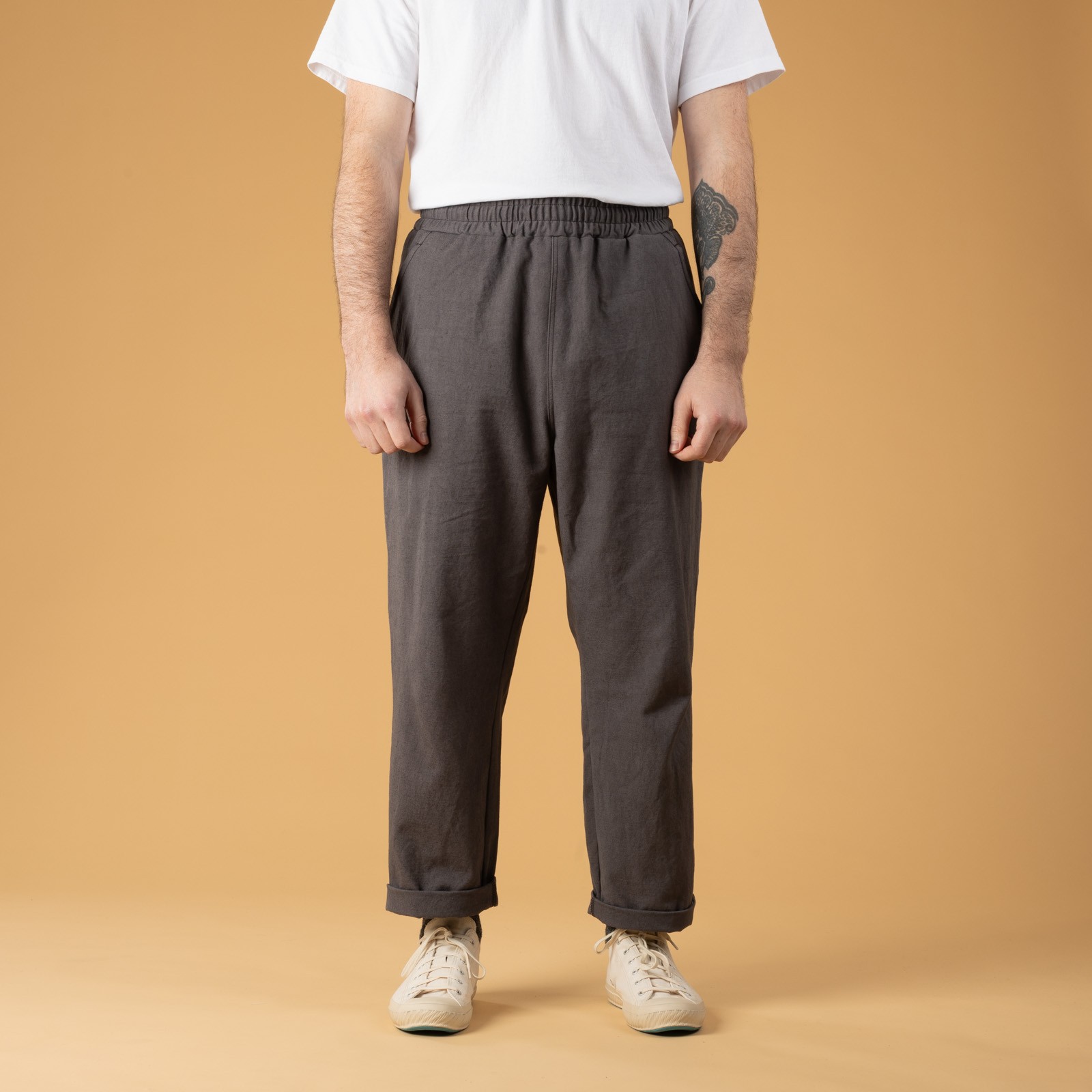 Image flâneurs Jackman SS25 Canvas Rookie Pants Shadow Gray front