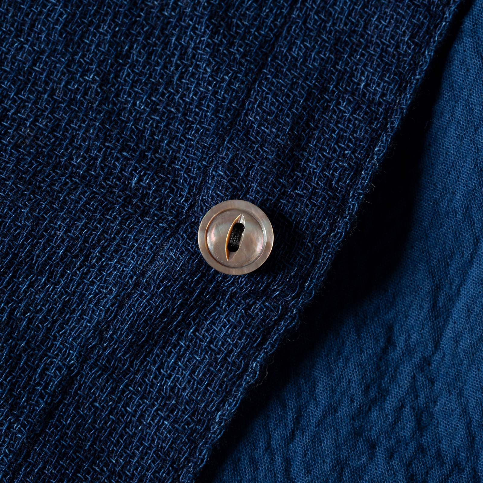 détail bouton flâneurs FOB Factory F3507 Indigo Panama Double Gauze Navy