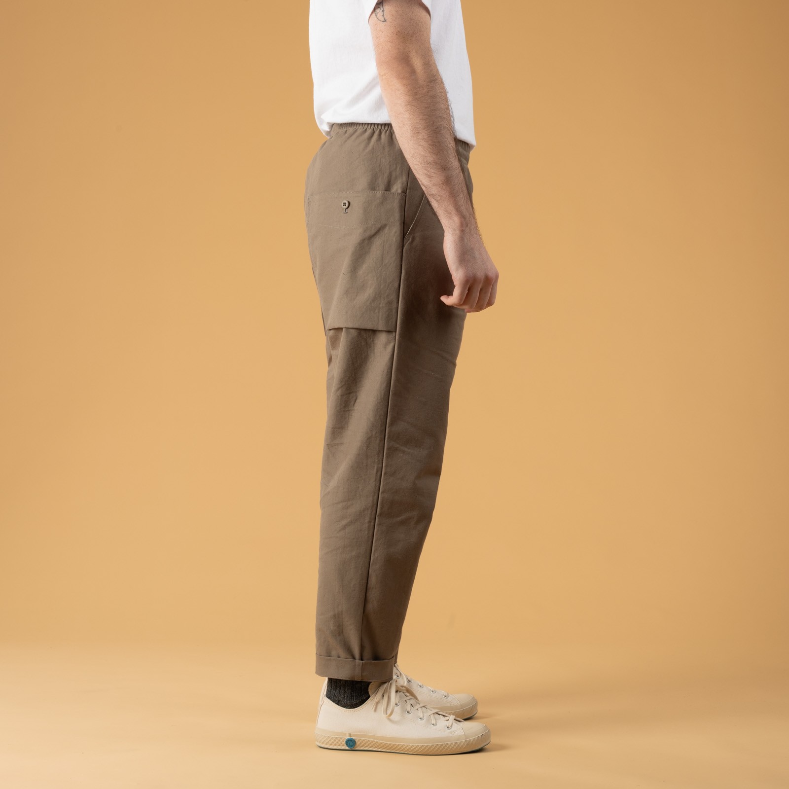 Image flâneurs Jackman SS25 Back Nep Umps Pants Sepia de côté