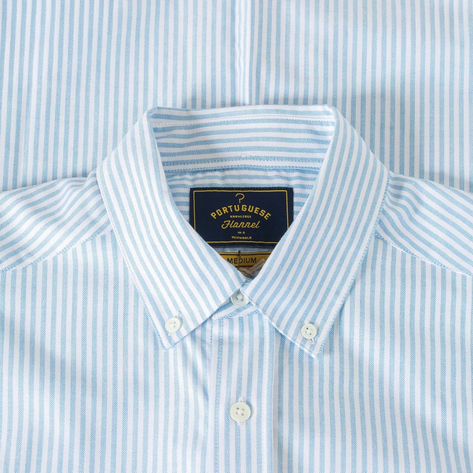 détail col flâneurs PORTUGUESE FLANNEL chemise Belavista Stripe Open Blue