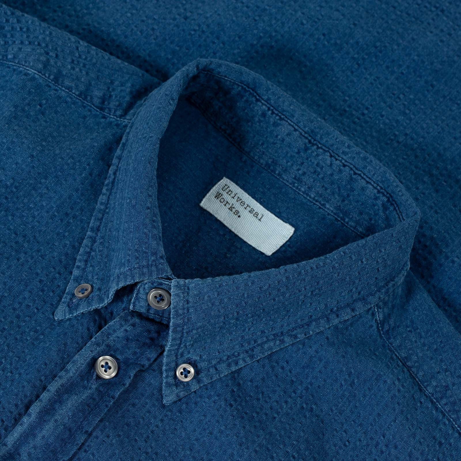chemise UNIVERSAL WORKS Lazy Day Shirt Washed Indigo Seersucker image col flâneurs