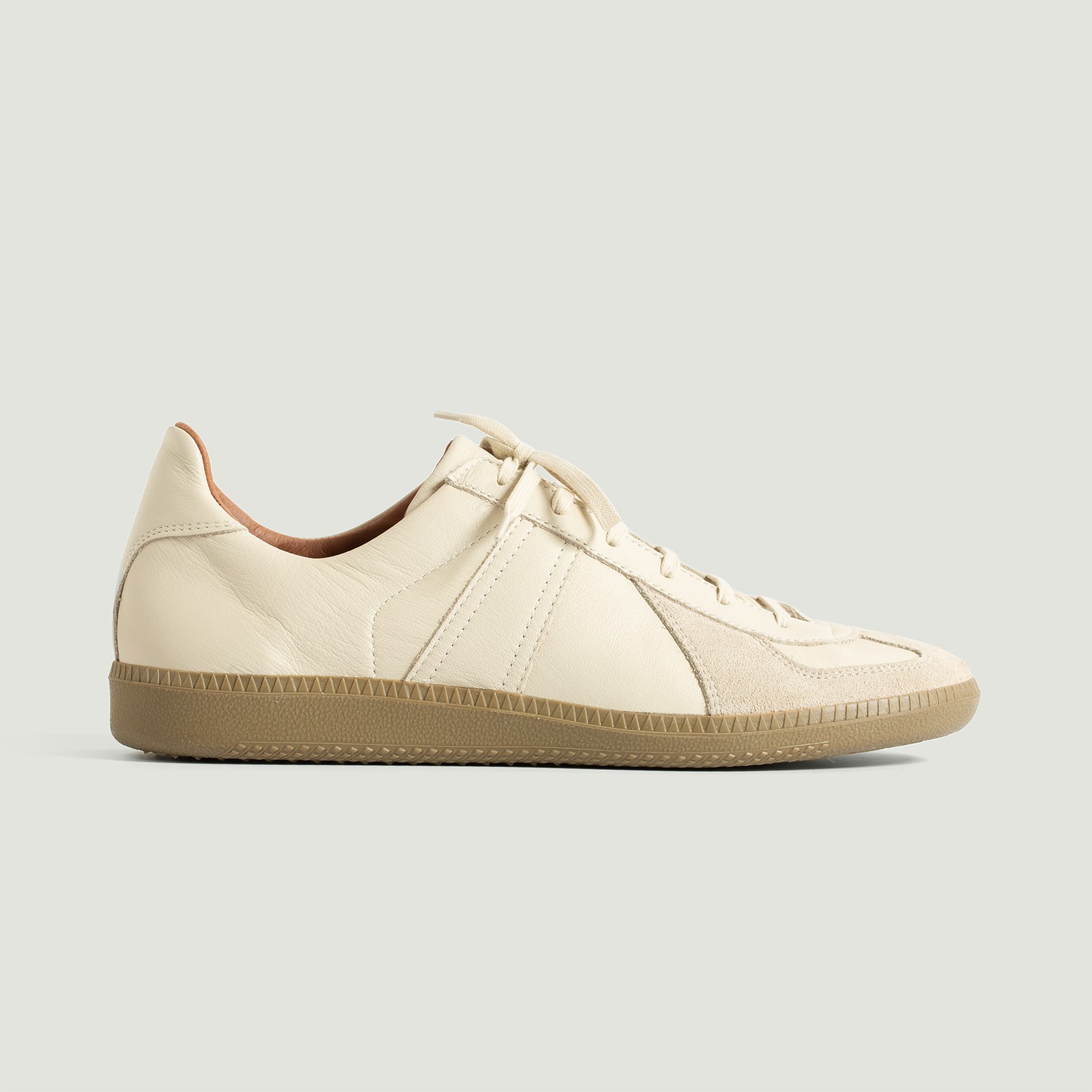 vignette flâneurs sneakers REPRODUCTION OF FOUND German Military Trainer Mod. Skateboarding Panna Suede