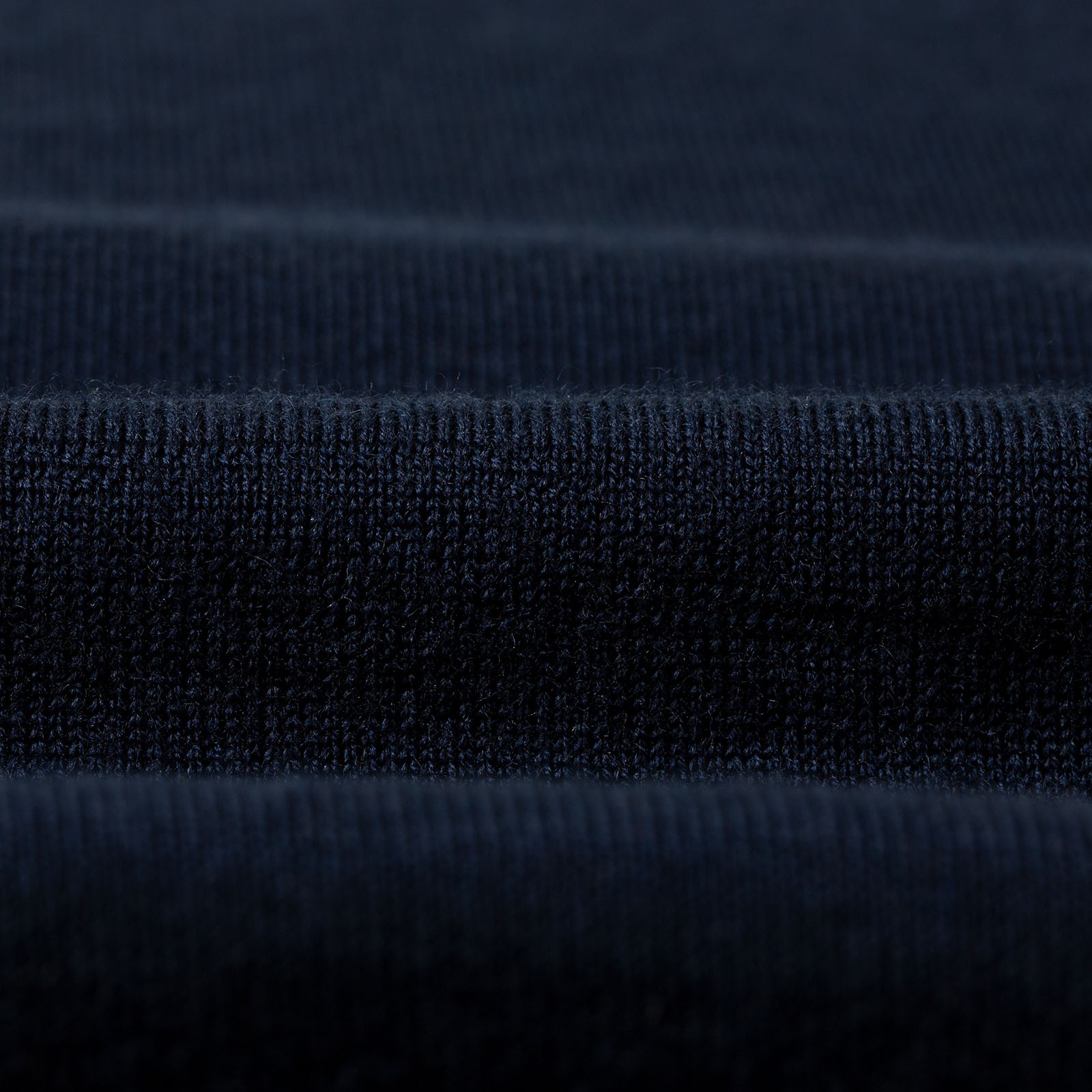 détail flâneurs laine pull Mooncastle flâneurs Wool Crewneck Navy