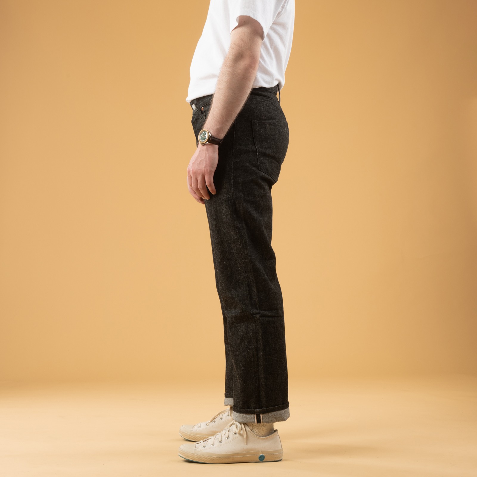 Image_Flâneurs_D1891B 1950’s Black 13oz Selvedge de-profil