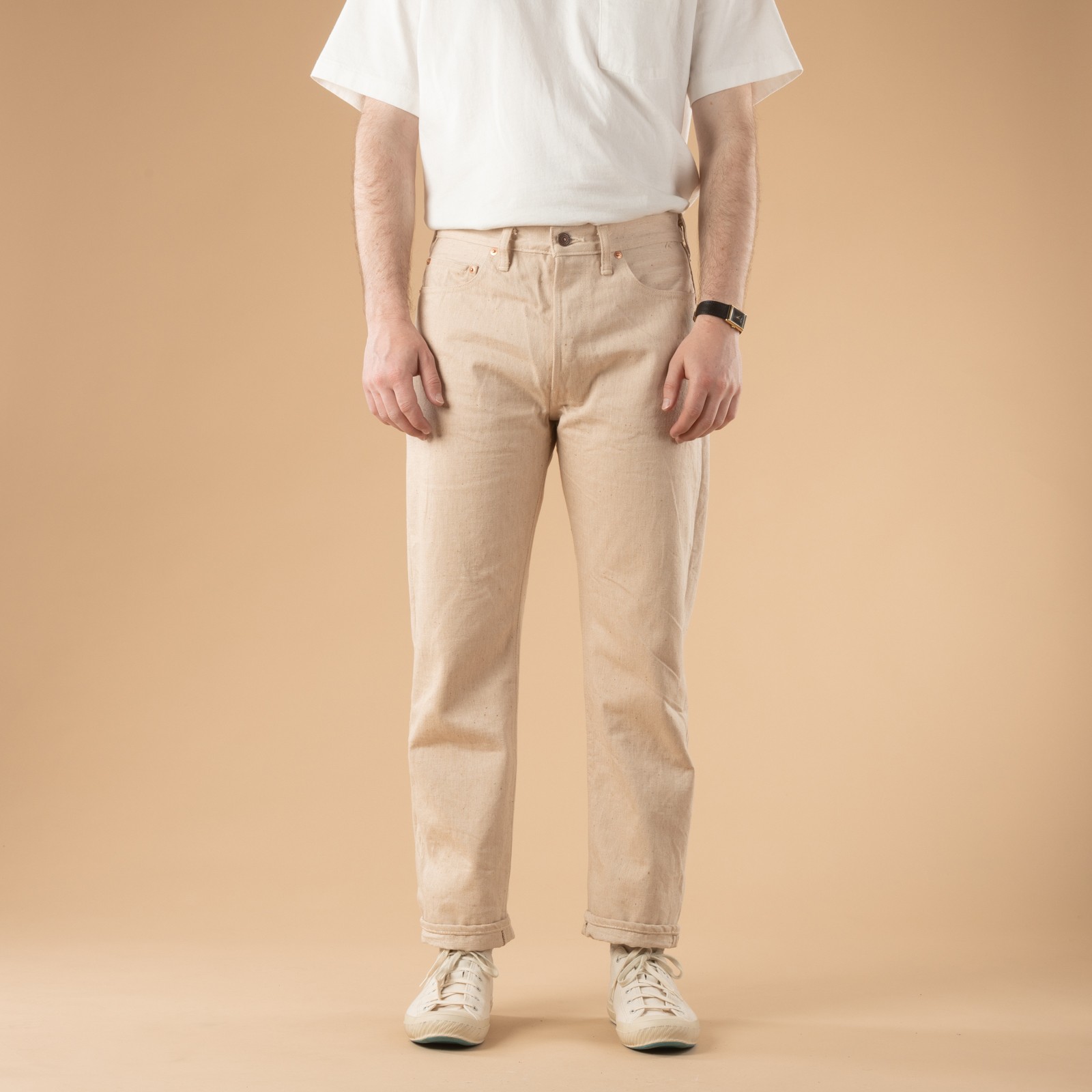 Image-Flâneurs_DENIME / Lot 224-66M 66 Model Natural Mother Cotton_de-face jean selvedge blanc