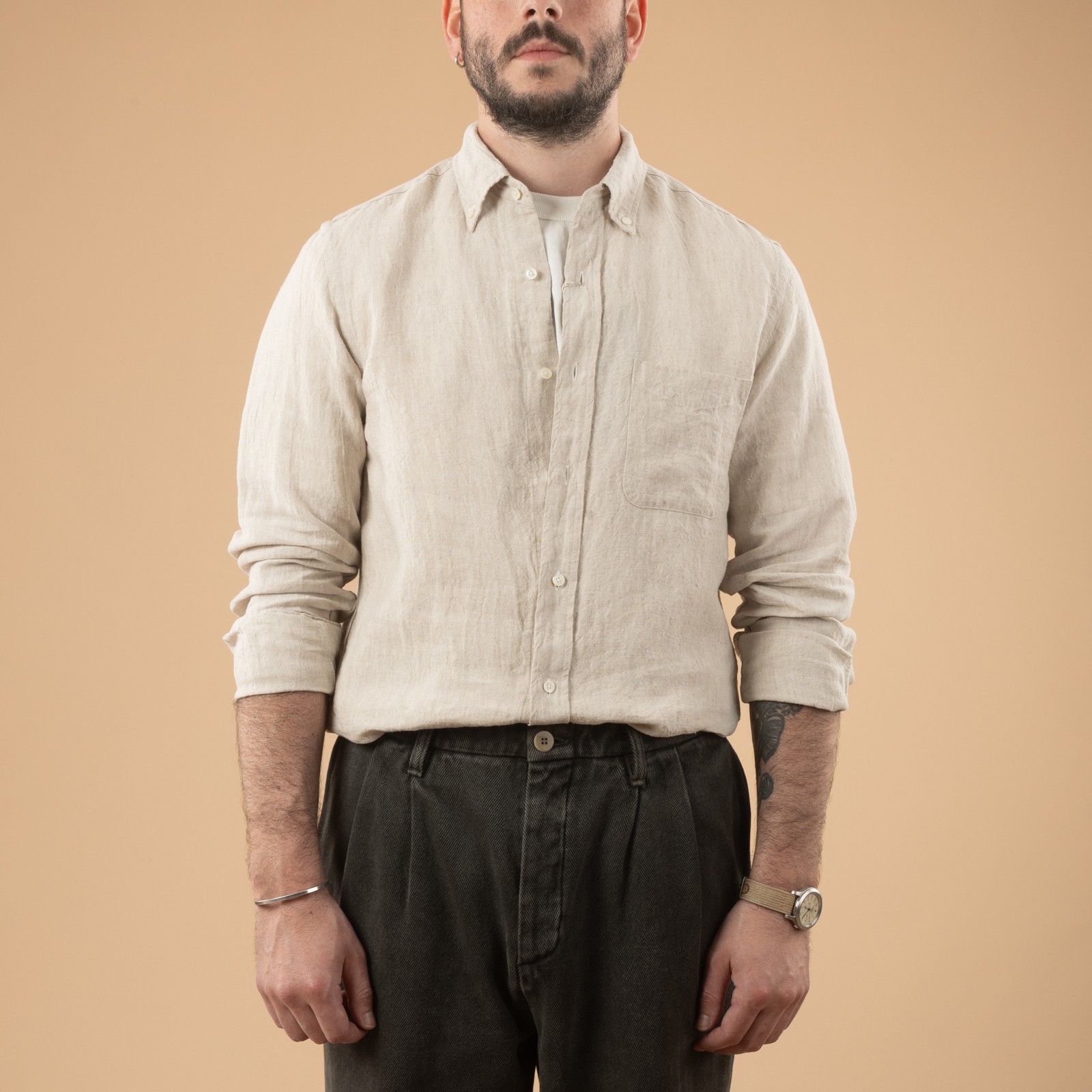 BEAMS PLUS B.D 1 40 Linen Solid Natural_de-face