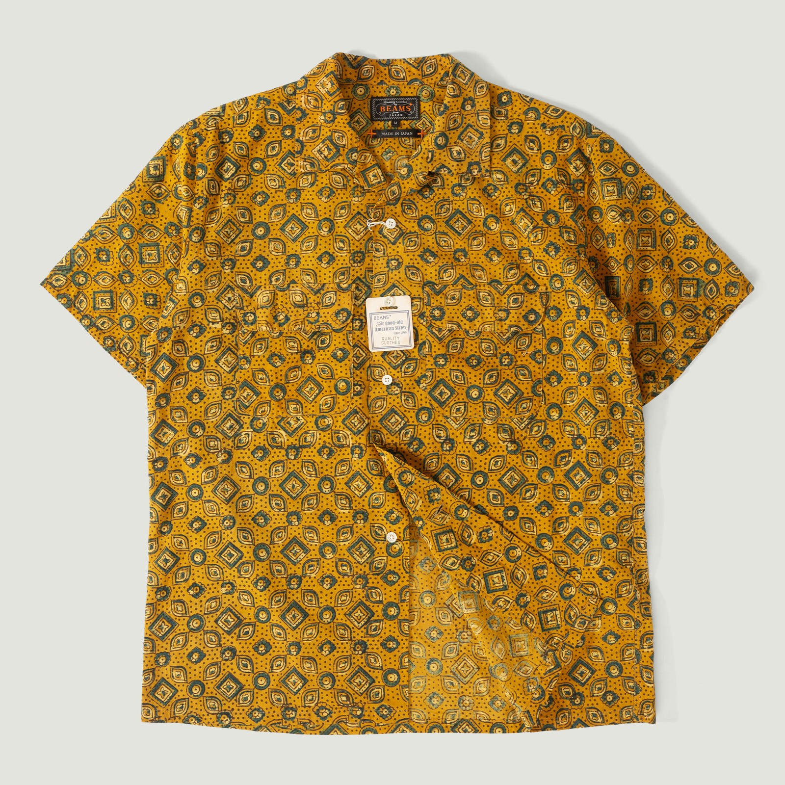 Image_Flâneurs_BEAMS PLUS / Open Collar Shirt Block Print Geometric Pattern Mustard_Vignette