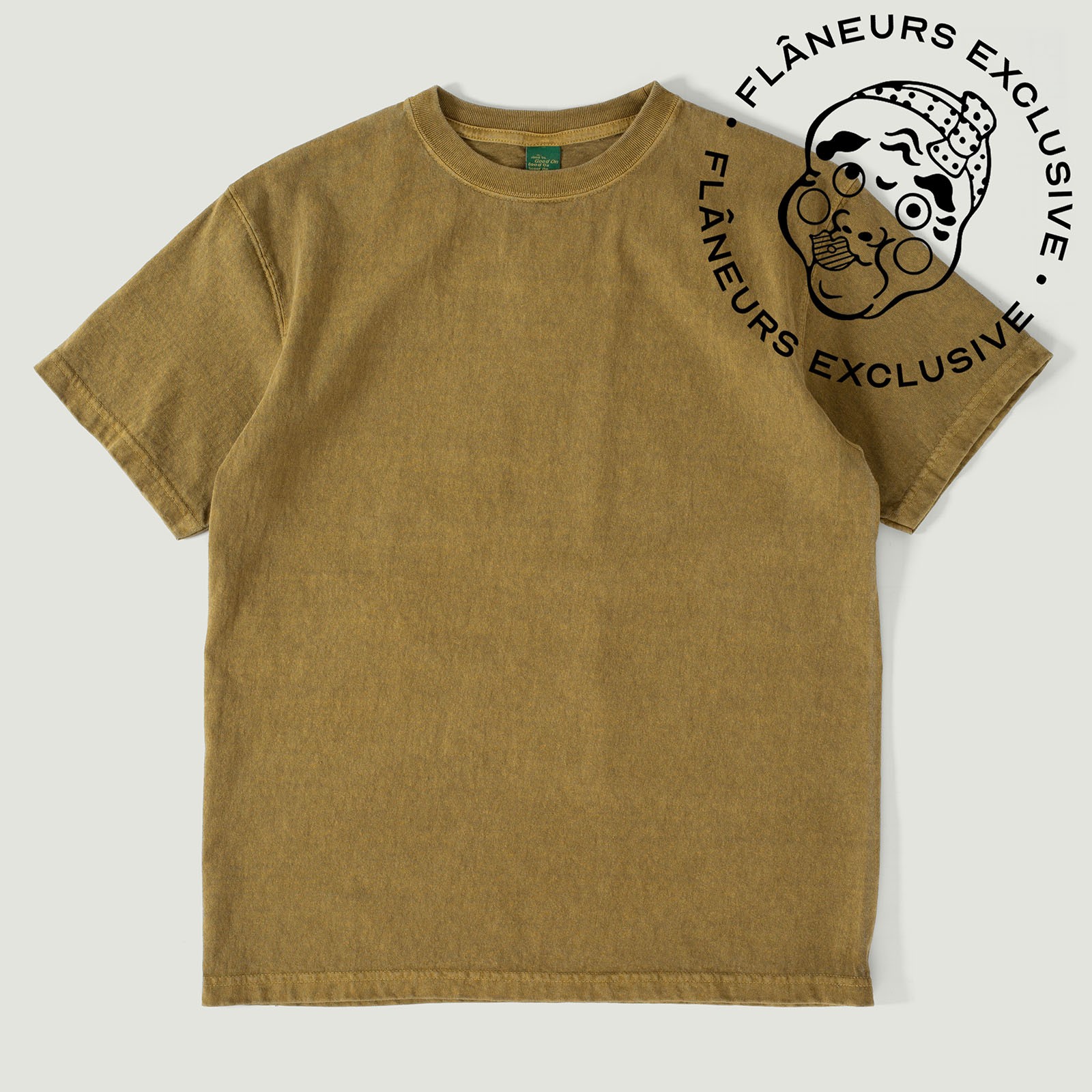 Vignettes flâneurs exclusive  teeshirt GOOD ON  Short Sleeve Crew T-Shirt P-khaki drill badge