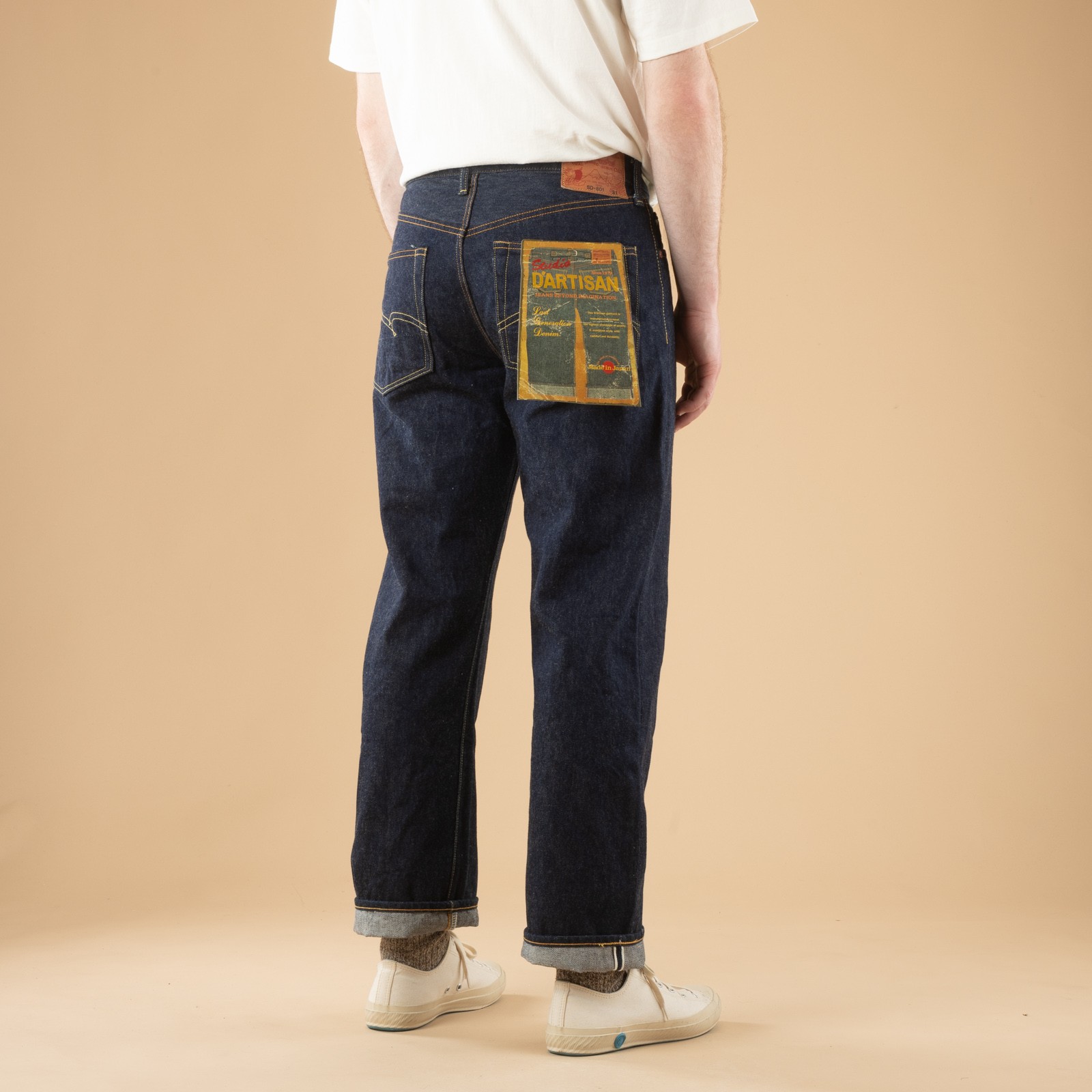 flâneurs-STUDIO D'ARTISAN-SD-801-15oz-Regular-Straight-Natural-Indigo-Selvedge-Denim_de-dos