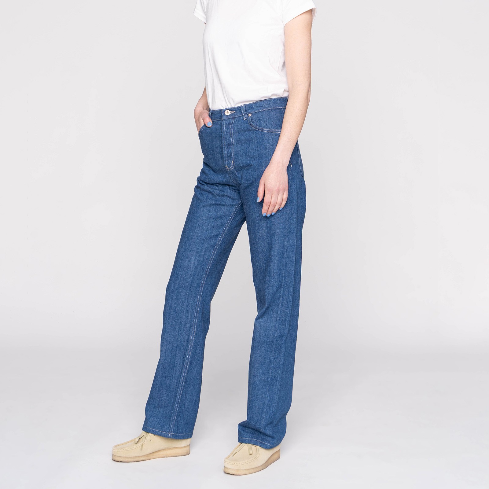 Image porté de face truegirl flâneurs NAKED & FAMOUS femme High Noon Selvedge