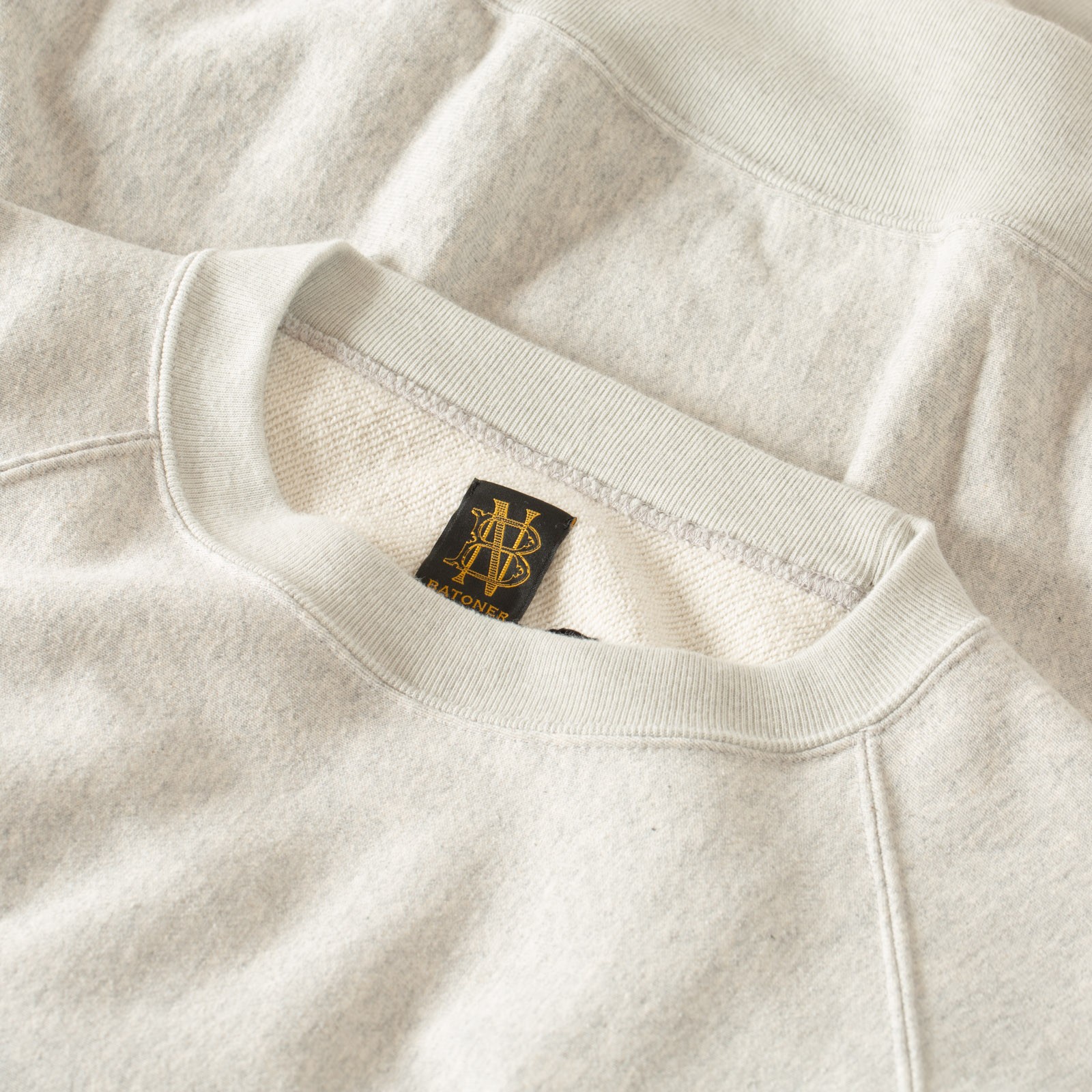 Jumberca Urake Crewneck in Heather Gray
