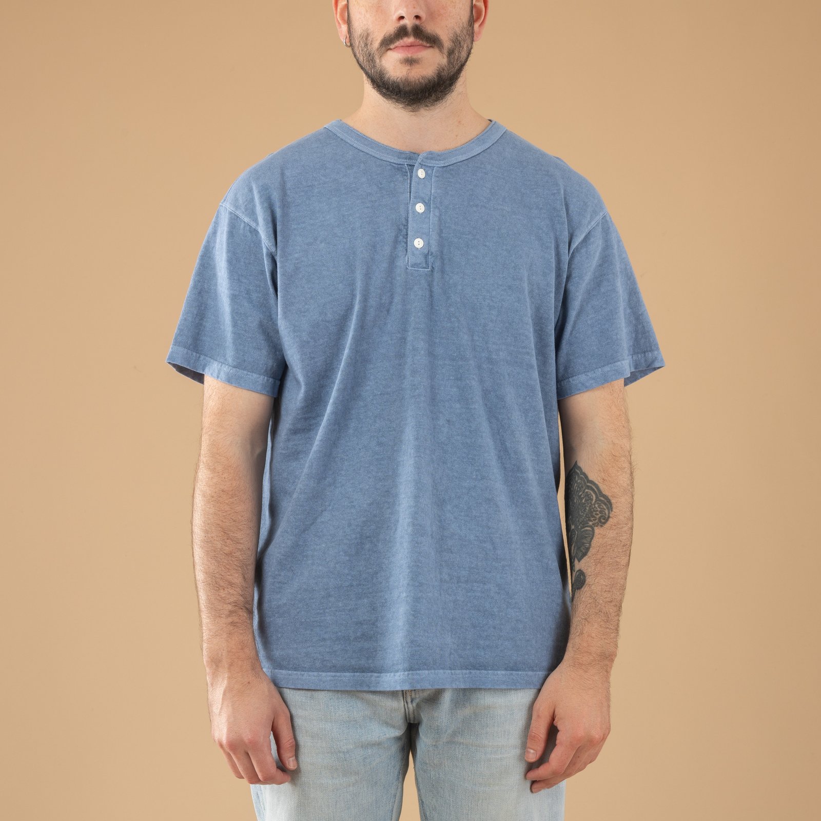 Image-Flâneurs_GOOD ON / S/S Henley Tee P-Ajisai_de-face