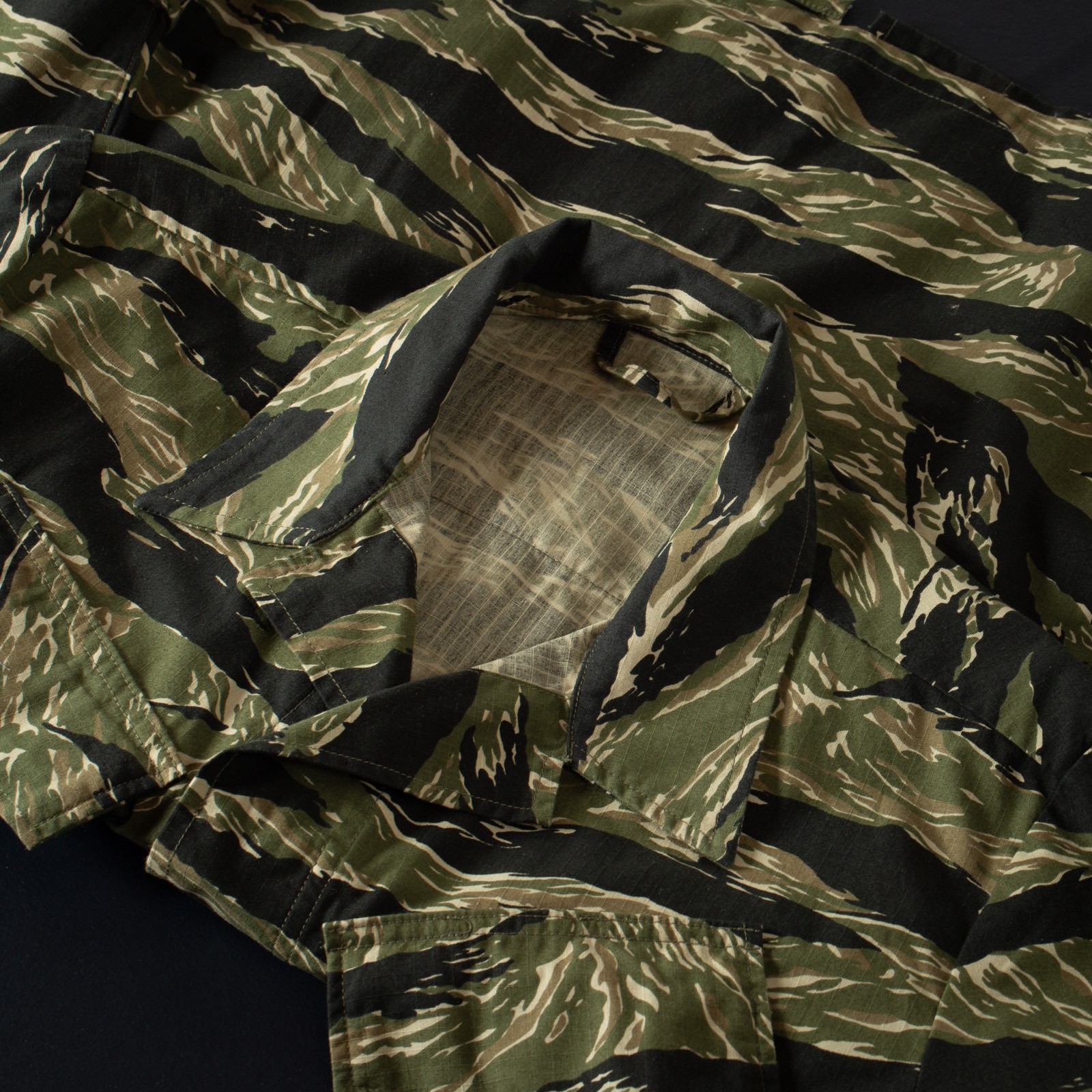 J002 Tiger Stripe Jungle Jacket