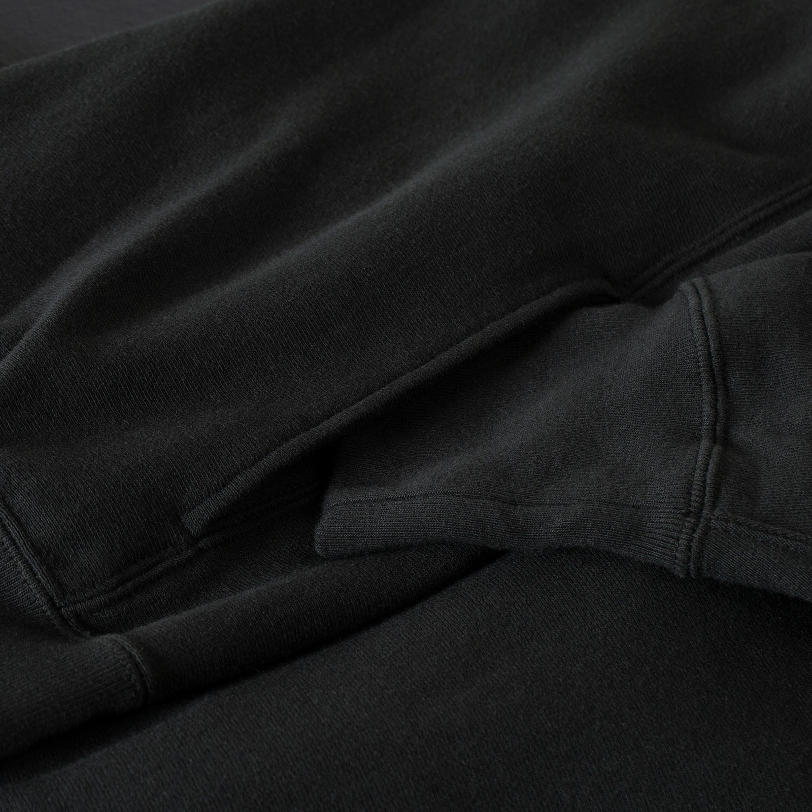 Jumberca Urake Crewneck Black