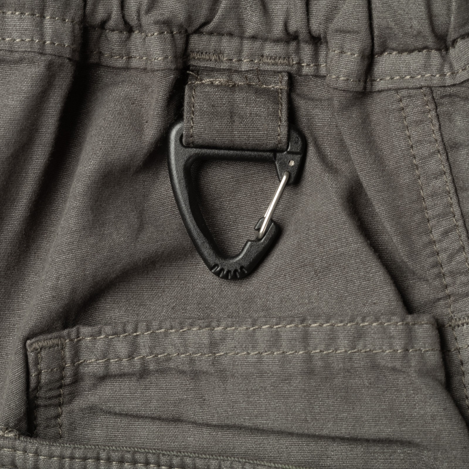Ultimate Short Stone Gray