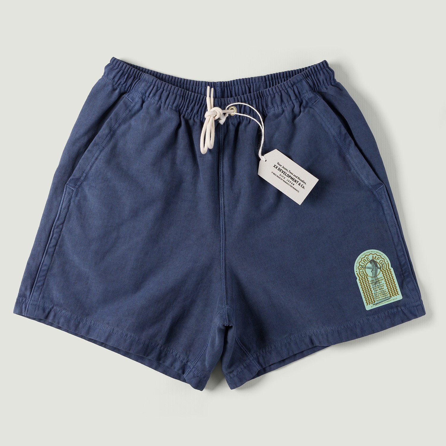 Vignettes image flâneurs veste XX DEVELOPMENT Super Tuck Shorts Regular Nasvy