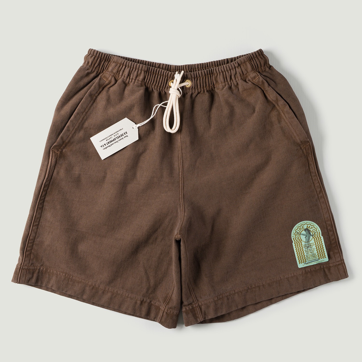 Vignettes image flâneurs veste XX DEVELOPMENT Super Tuck Shorts Long Bison Brown