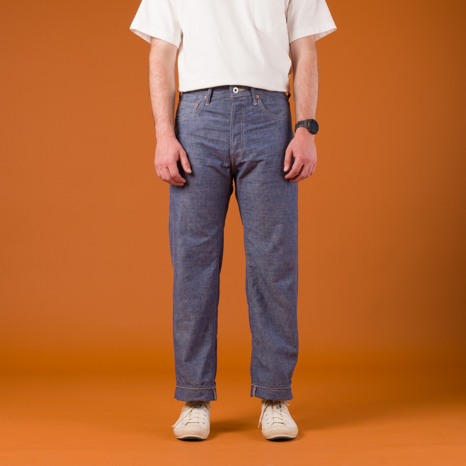 Image-Flâneurs_ONI DENIM / 200-HCSV 8oz Selvedge Chambray Wide Straight_de-face