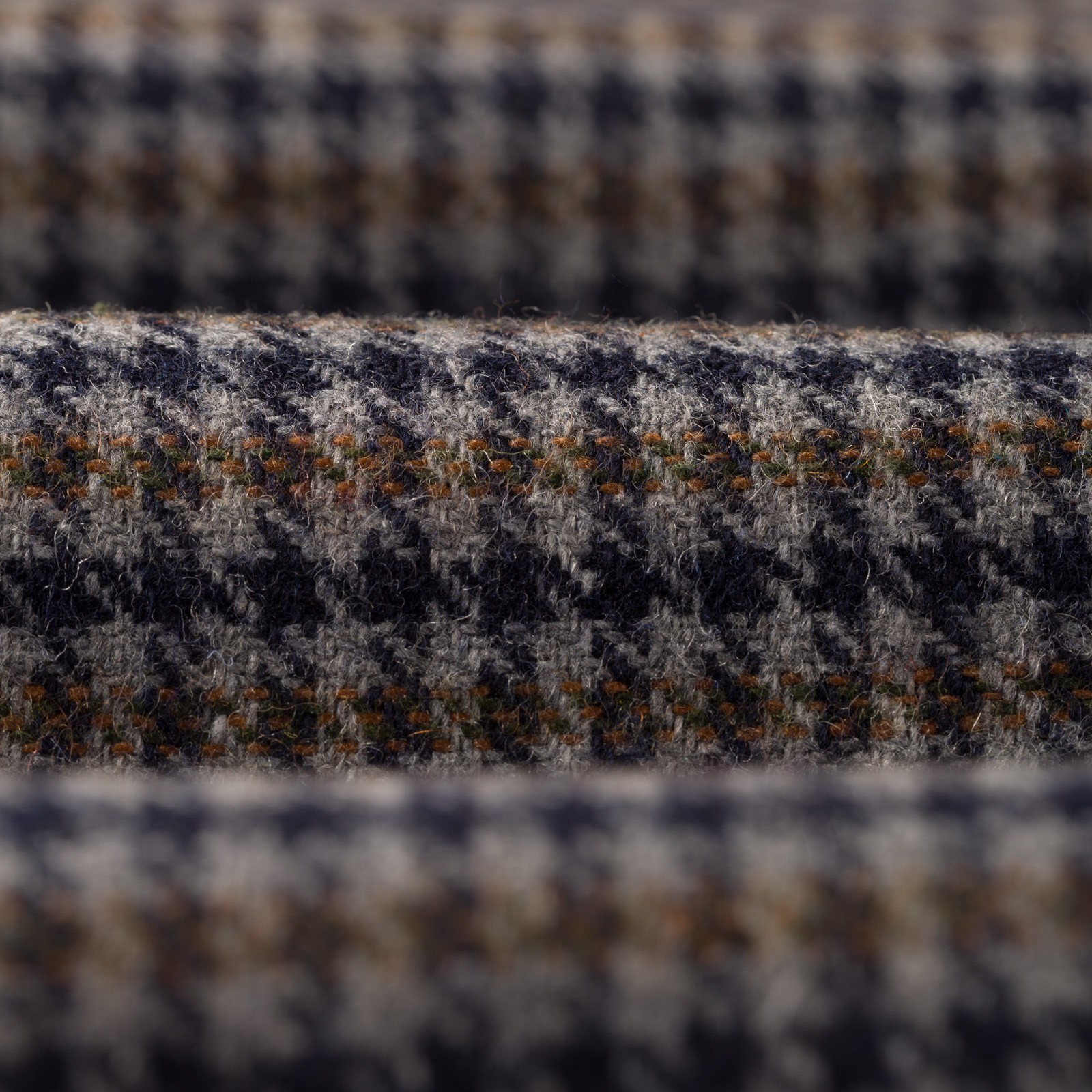 Image-Flâneurs_	UNIVERSAL WORKS / Houndstooth Wool Mix Oxford Pant Charcoal_Detail-1
