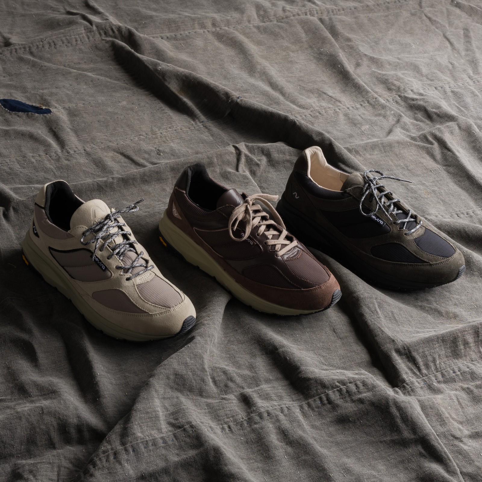 Image-Flâneurs_NEUTRA / Hakone V.2 Ripstop Catfish Black_detail-4
