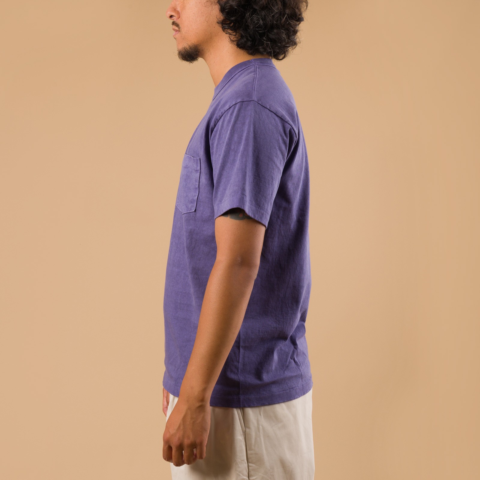 XX DEVELOPMENT  SURE MFG teeshirt manches courtes Linda de profil