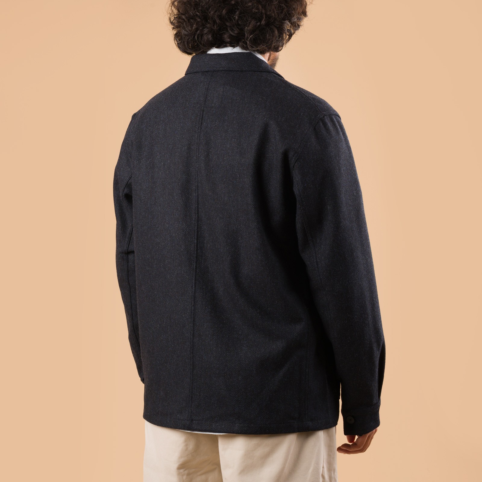 image portée flâneurs PORTUGUESE FLANNEL veste Labura Herringbone Wool Light Navy