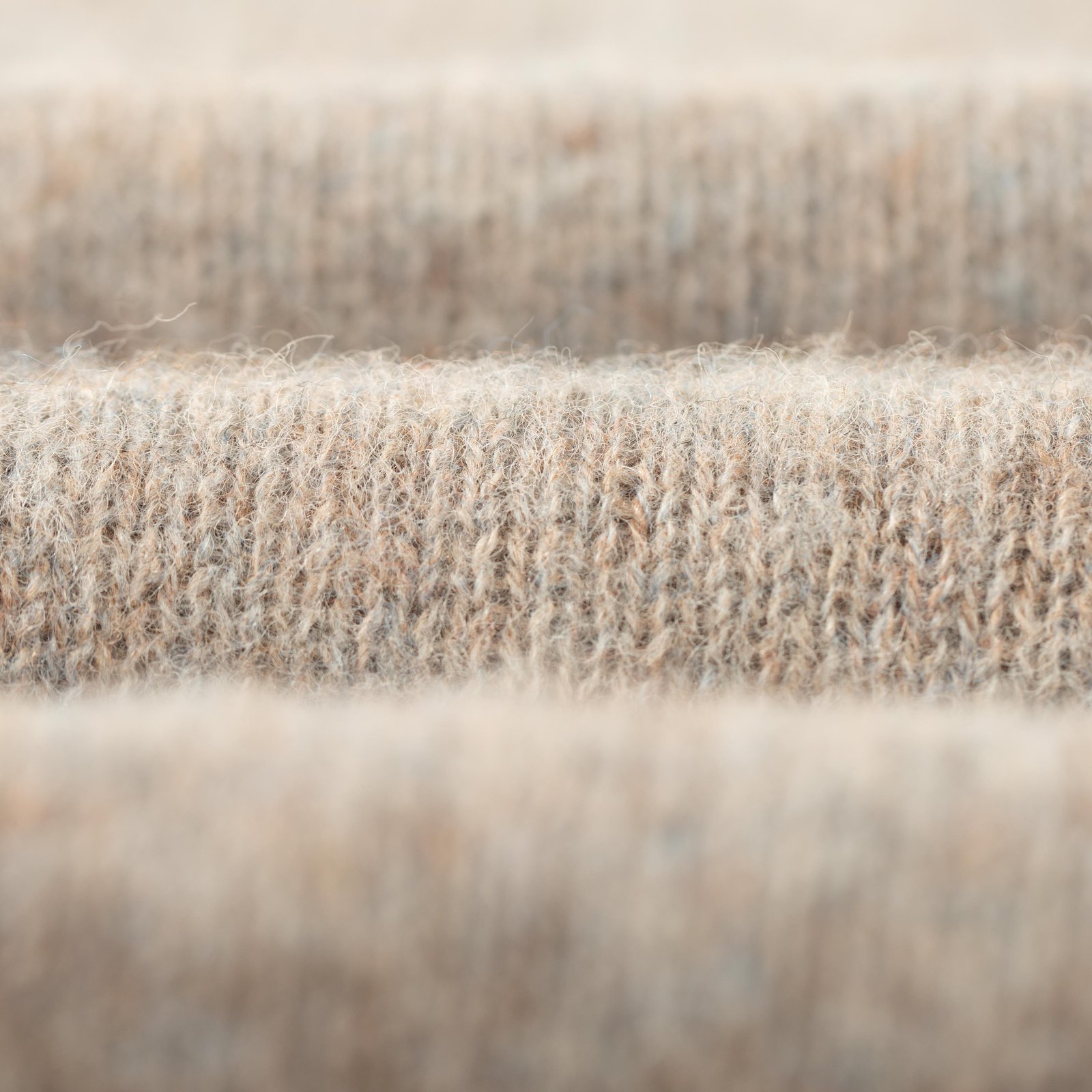 pull laine ecossais Harley of Scotland X Flâneurs closeup-pebble