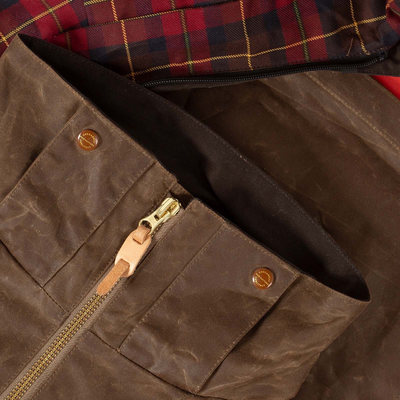 Trekking Jacket Dark Tan