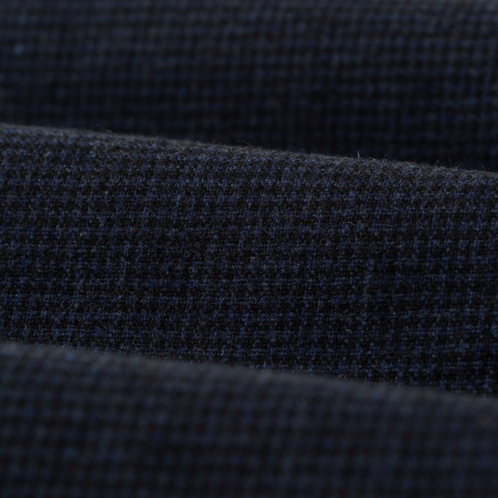 detail tissu flaneurs pantalon large UNIVERSAL WORKS Brushed Bari Oxford Pant Navy (4)