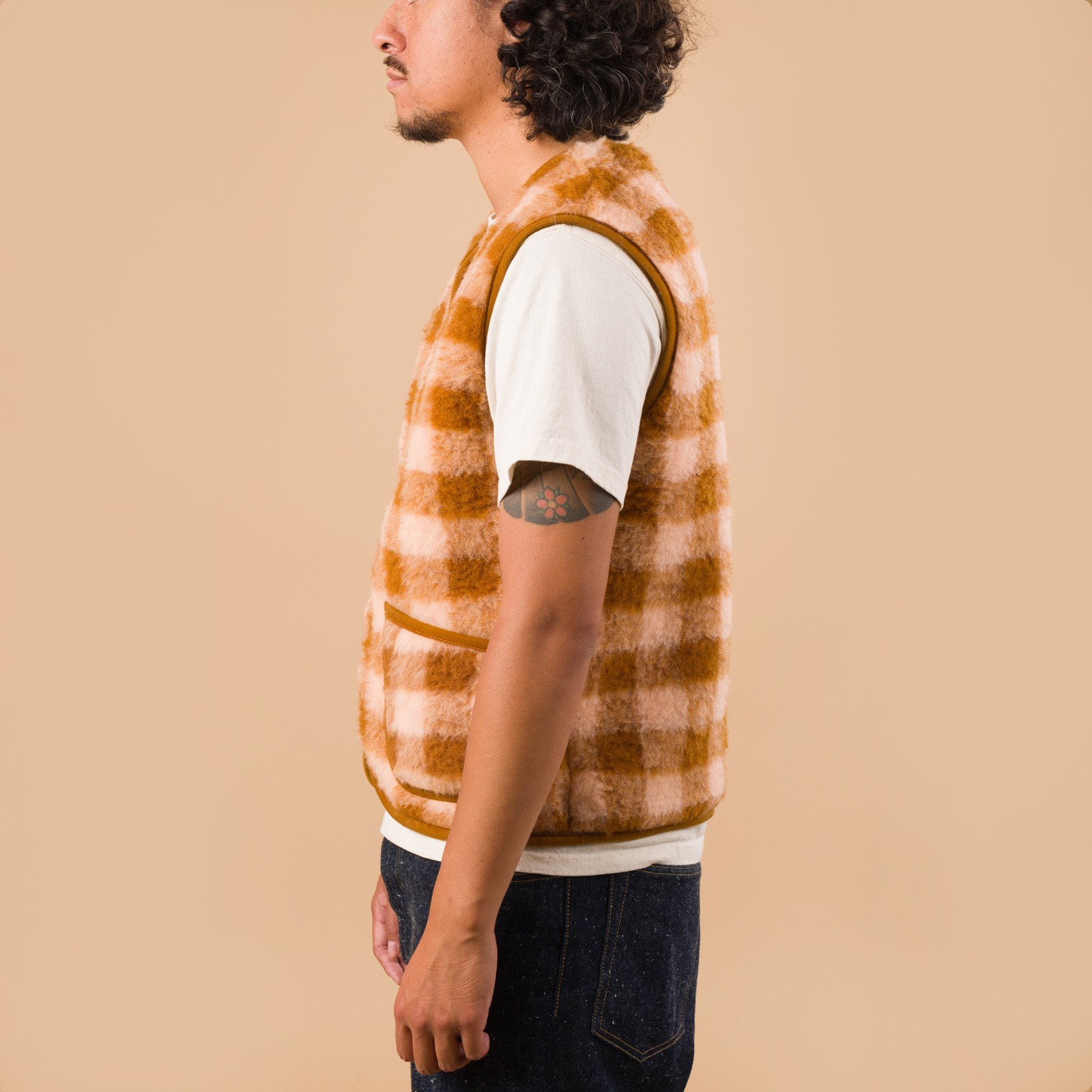 image flaneurs lining Coldbreaker laine Pepitco Vest Ultralight Checker Apricot de profil