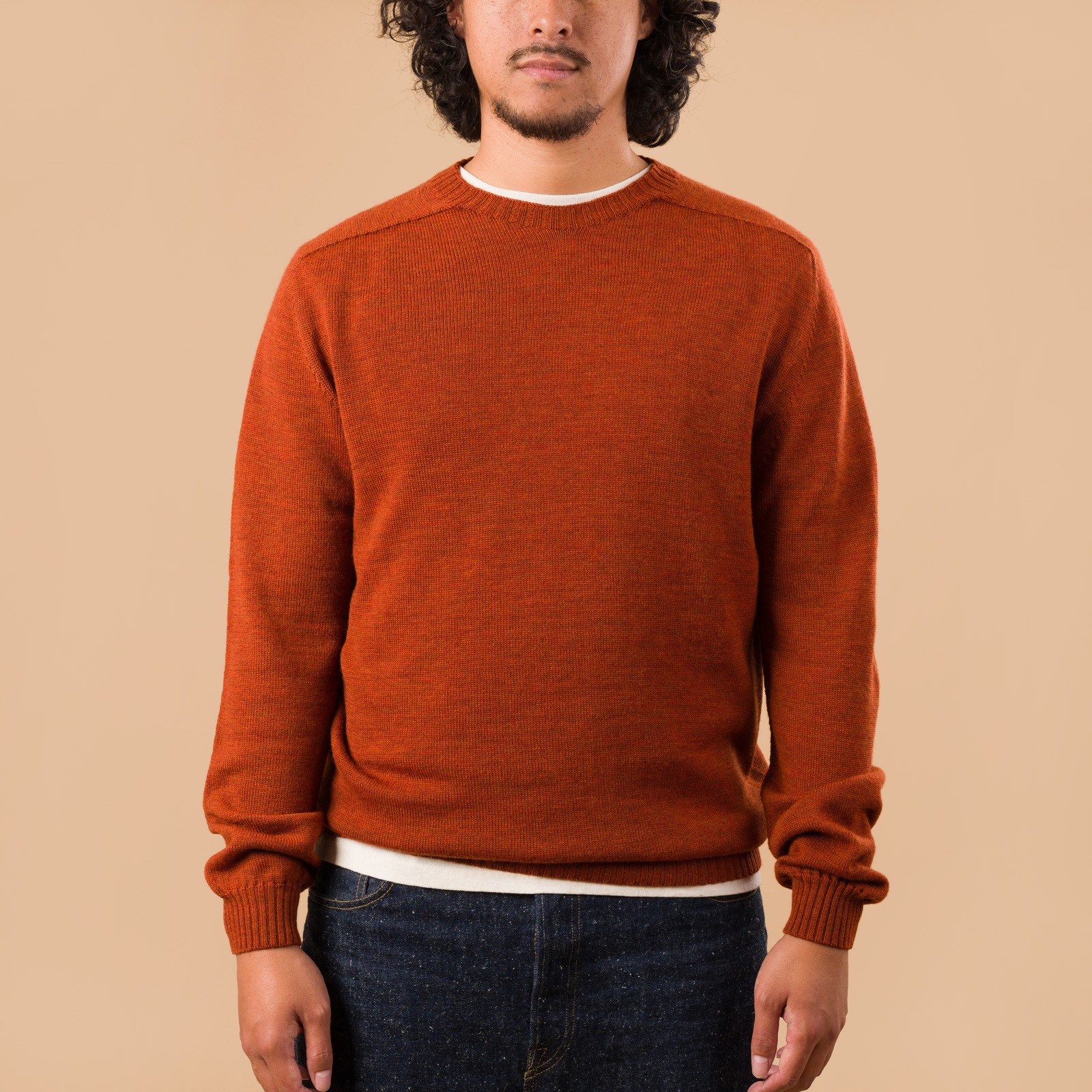 image flaneurs NITTO KNITWEAR Pull Col Rond Aris Maille Jersey Orange de face