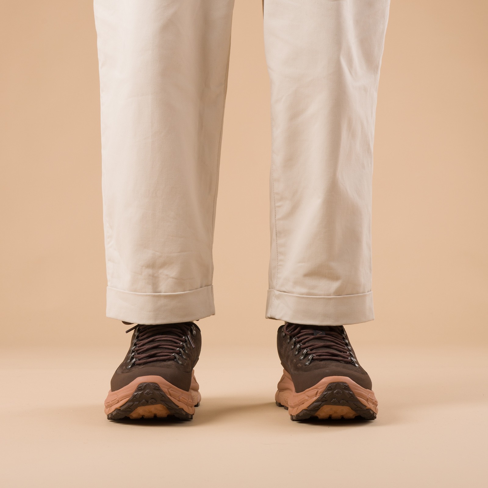 images flaneurs Hoka Tor Summit Cast IronWalnut face