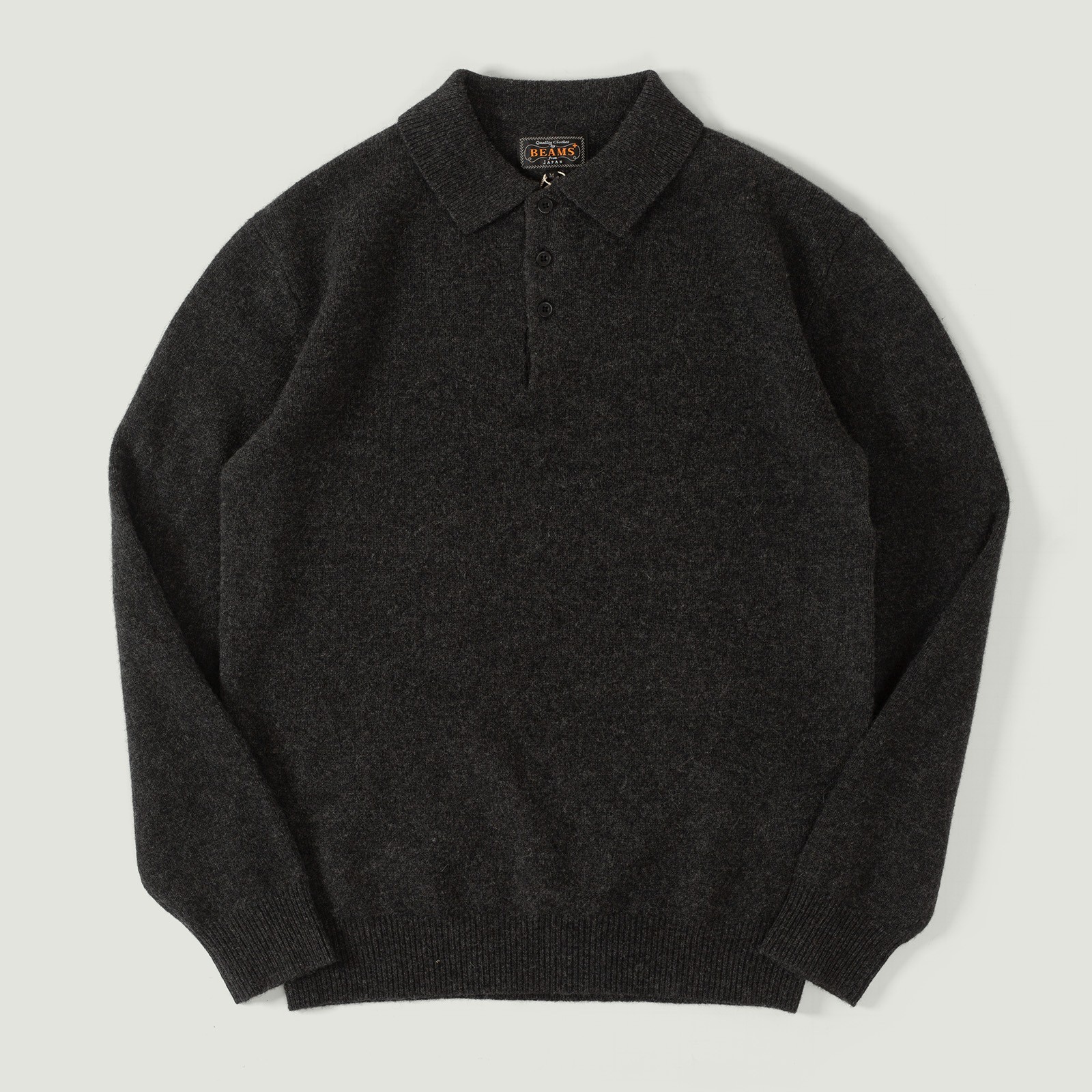 vignette flaneurs pull col polo BEAMS PLUS  Knit Polo 9G Charcaoel